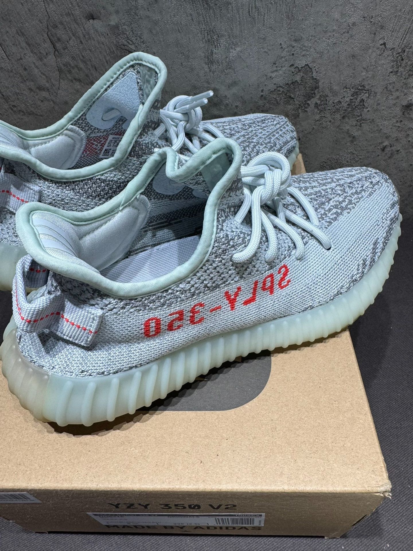 Yeezy Yeezy Blue Lowtop Sneakers 40 Men Size US 7.5 / EU 40-41 - 3 Thumbnail