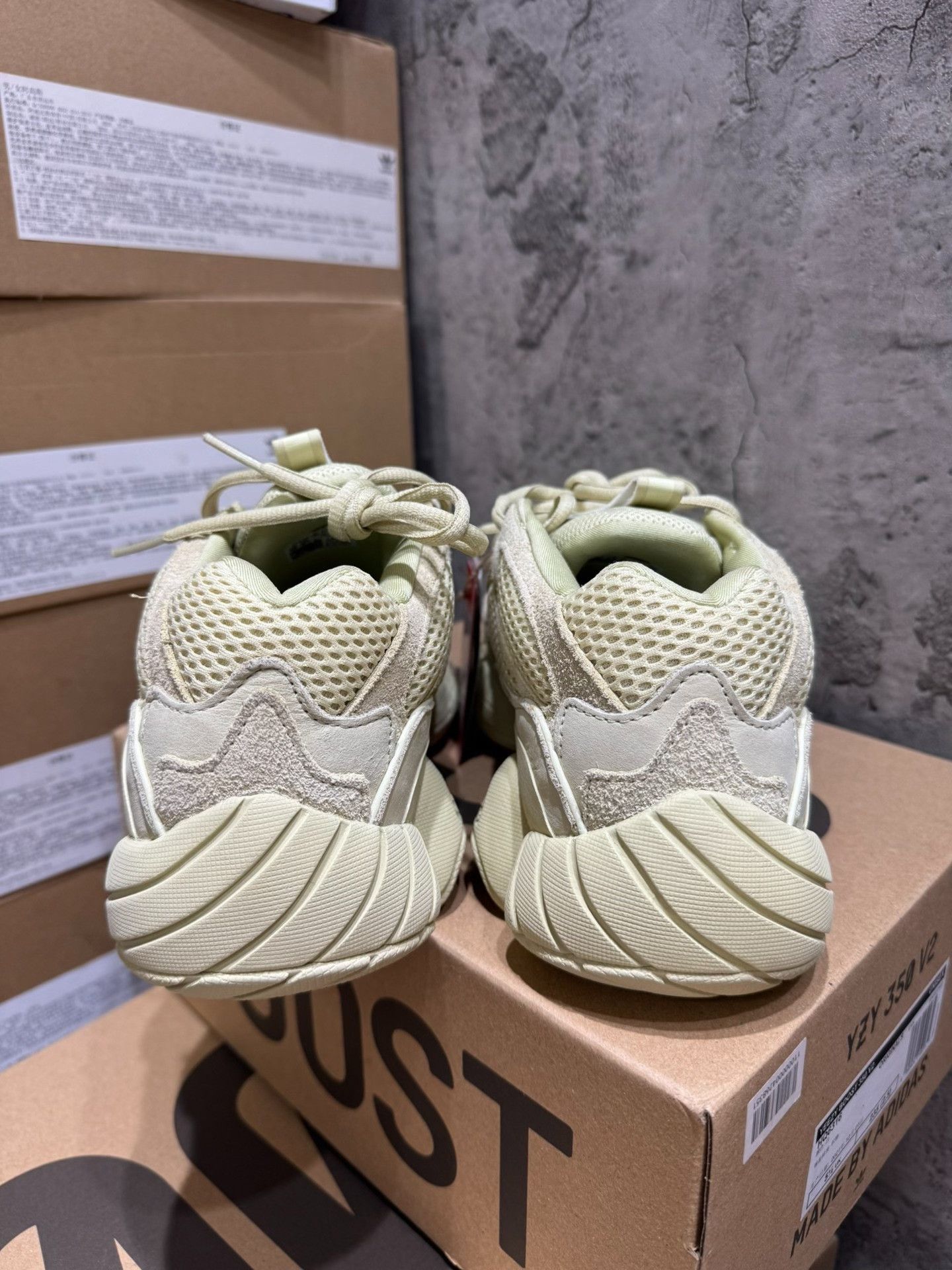Yeezy Yeezy Yellow Lowtop Sneakers 9.5 Men Size US 9.5 / EU 42-43 - 6 Thumbnail