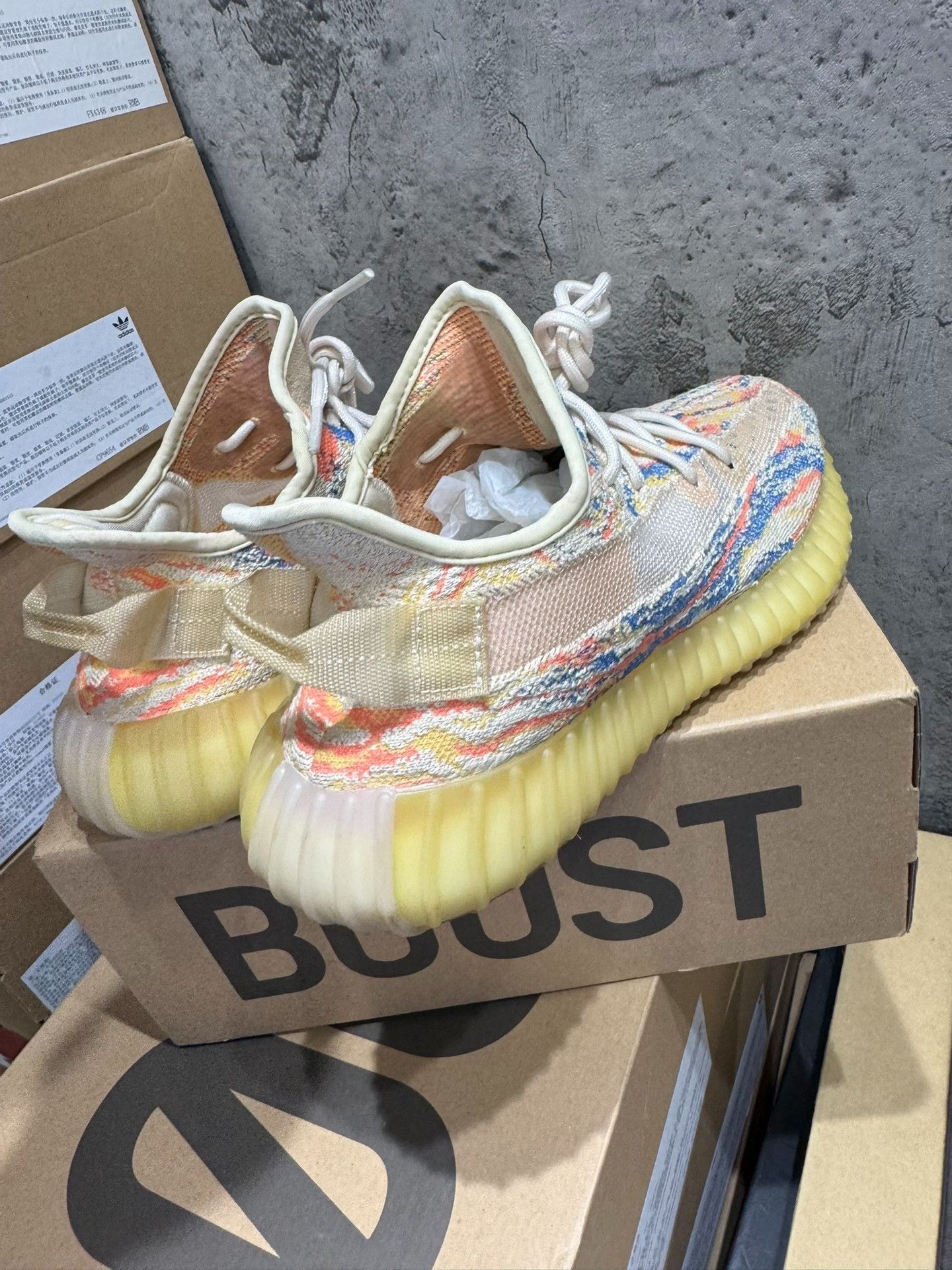 Adidas Adidas YEEZY350 Multi Lowtop Sneakers 42 Men Size US 9 / EU 42 - 2 Thumbnail