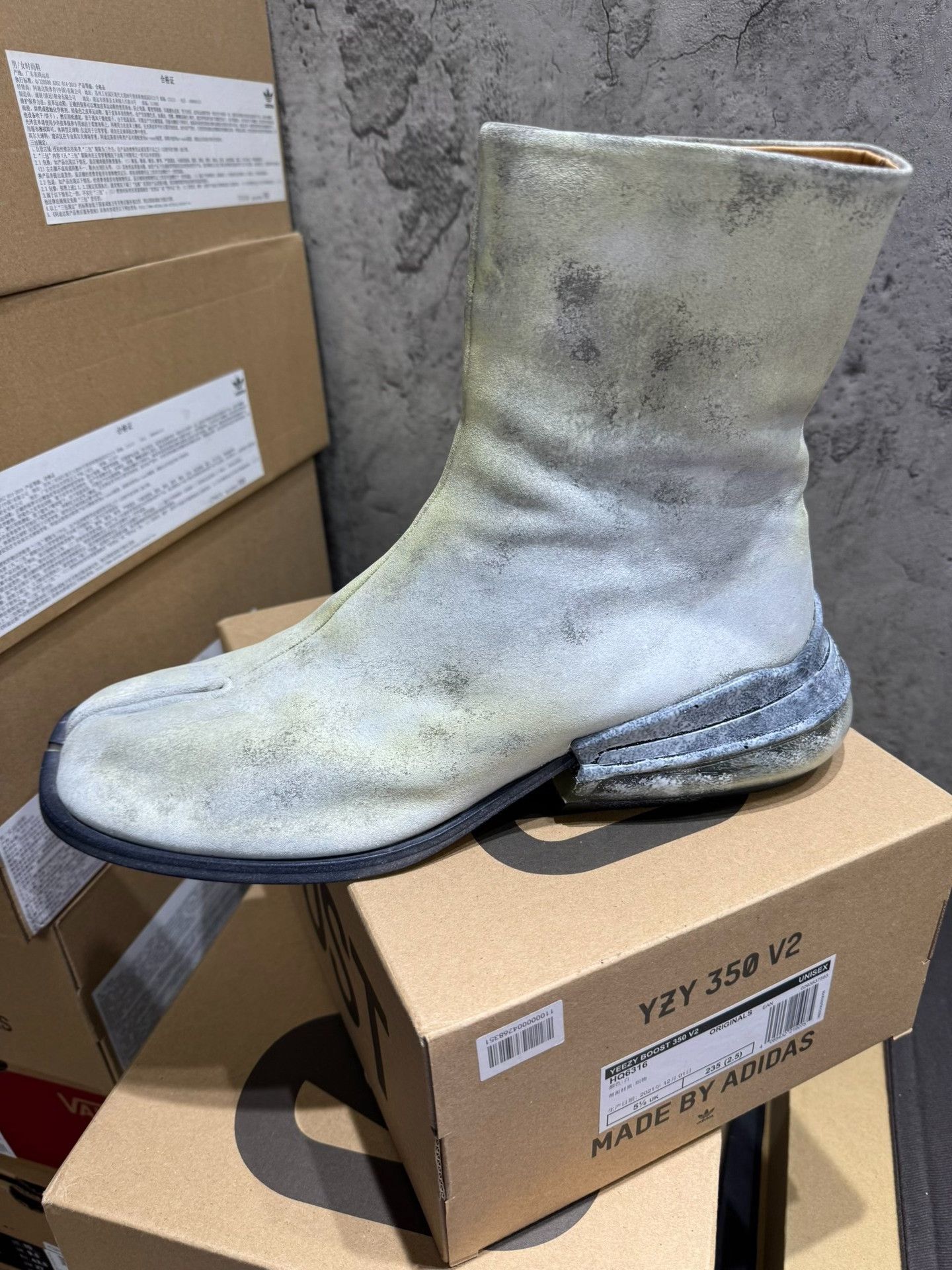 Maison Margiela Maison Margiela White Boots 45 Men Size US 11.5 / EU 44-45 - 8 Thumbnail