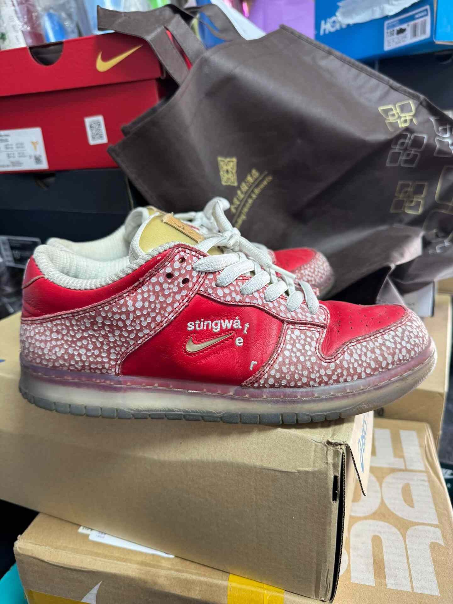 Nike Nike DUNK Red Lowtop Sneakers 42 Men Size US 9 / EU 42 - 2 Thumbnail