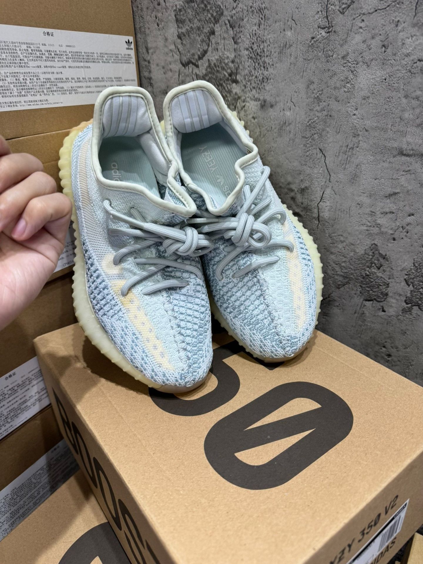 Adidas Adidas YEEZY350 White Lowtop Sneakers 37 Men Size US 5 / EU 37 - 3 Thumbnail