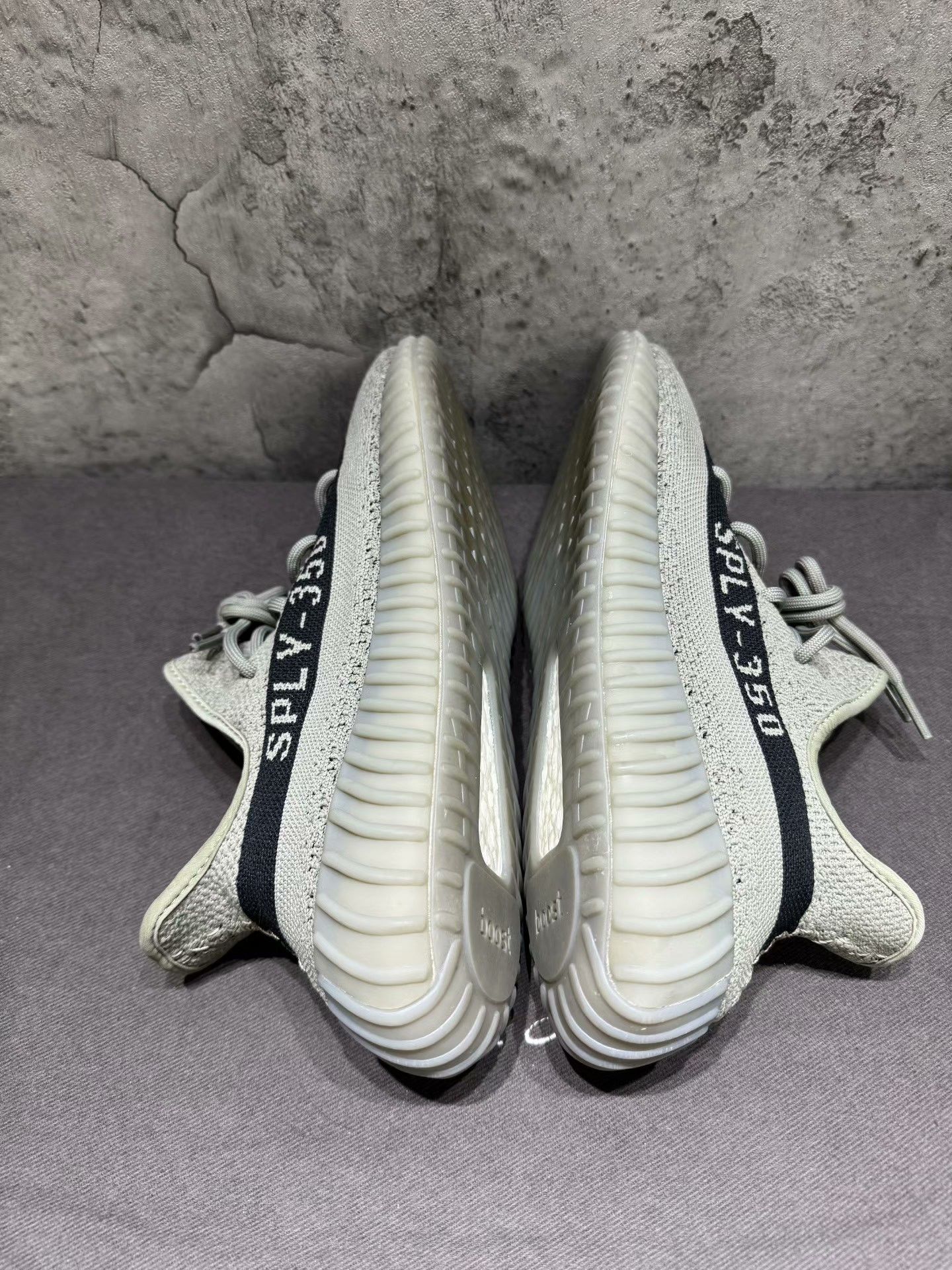 Yeezy Yeezy Multi Lowtop Sneakers 9.5 Men Size US 9.5 / EU 42-43 - 3 Thumbnail