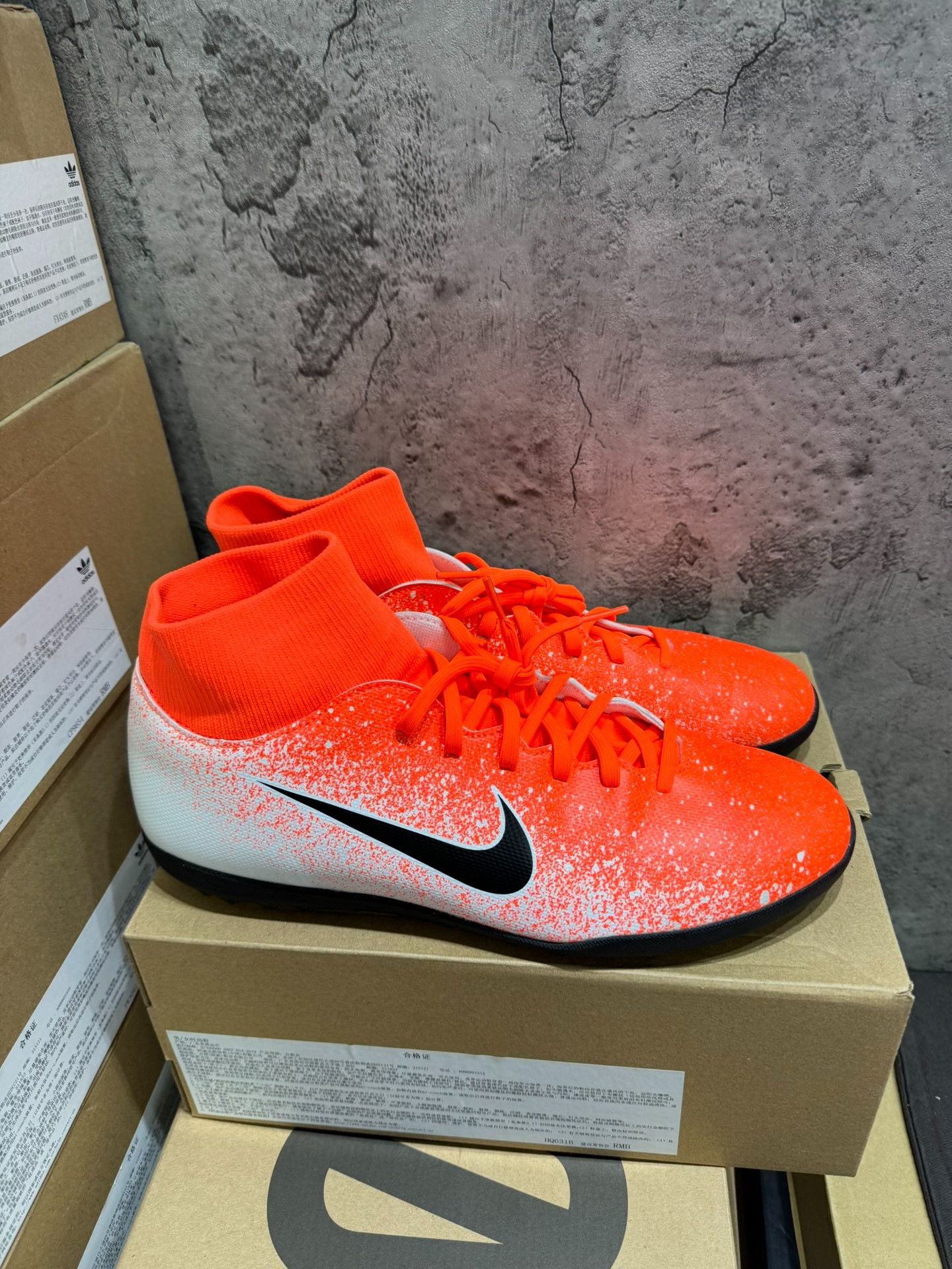 Nike Nike Orange Hoodie 11 Men Size US XS / EU 42 / 0 - 9 Thumbnail