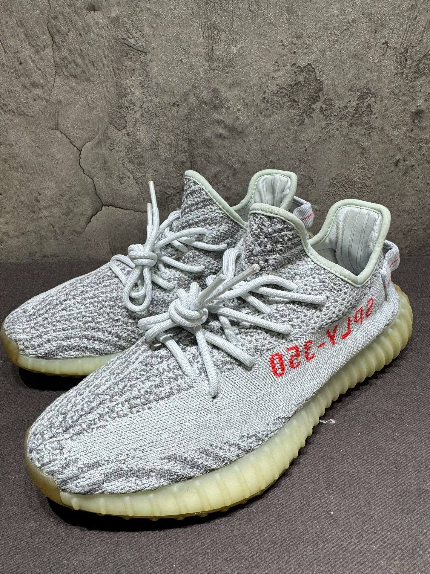 Yeezy Yeezy Blue Lowtop Sneakers 42 Men Size US 9 / EU 42 - 2 Thumbnail