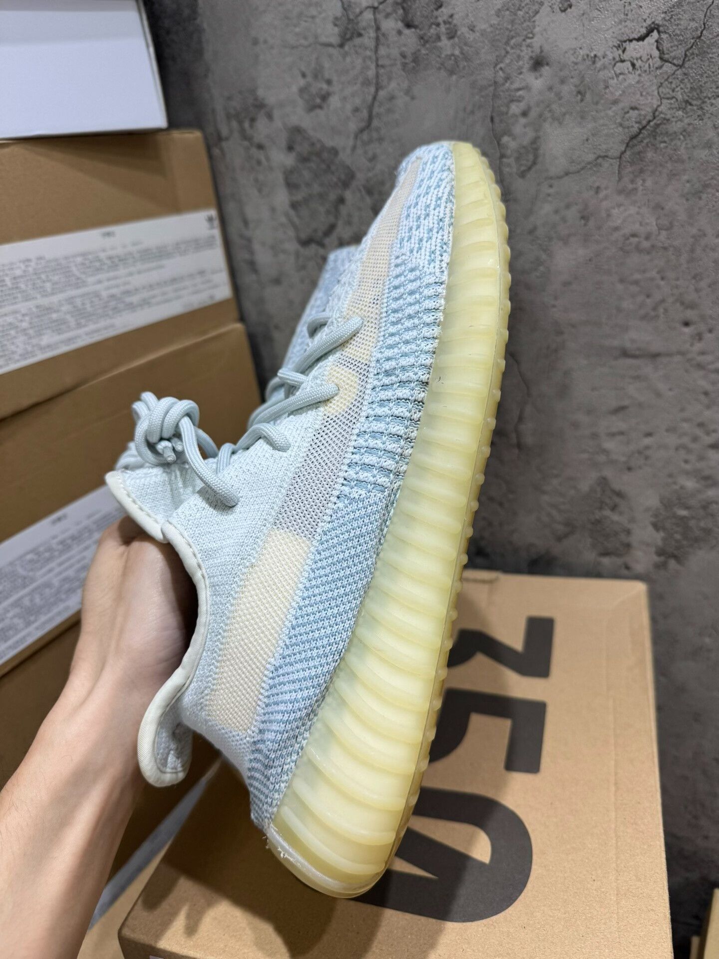 Adidas Adidas YEEZY350 White Lowtop Sneakers 9 Men Size US 9 / EU 42 - 3 Thumbnail