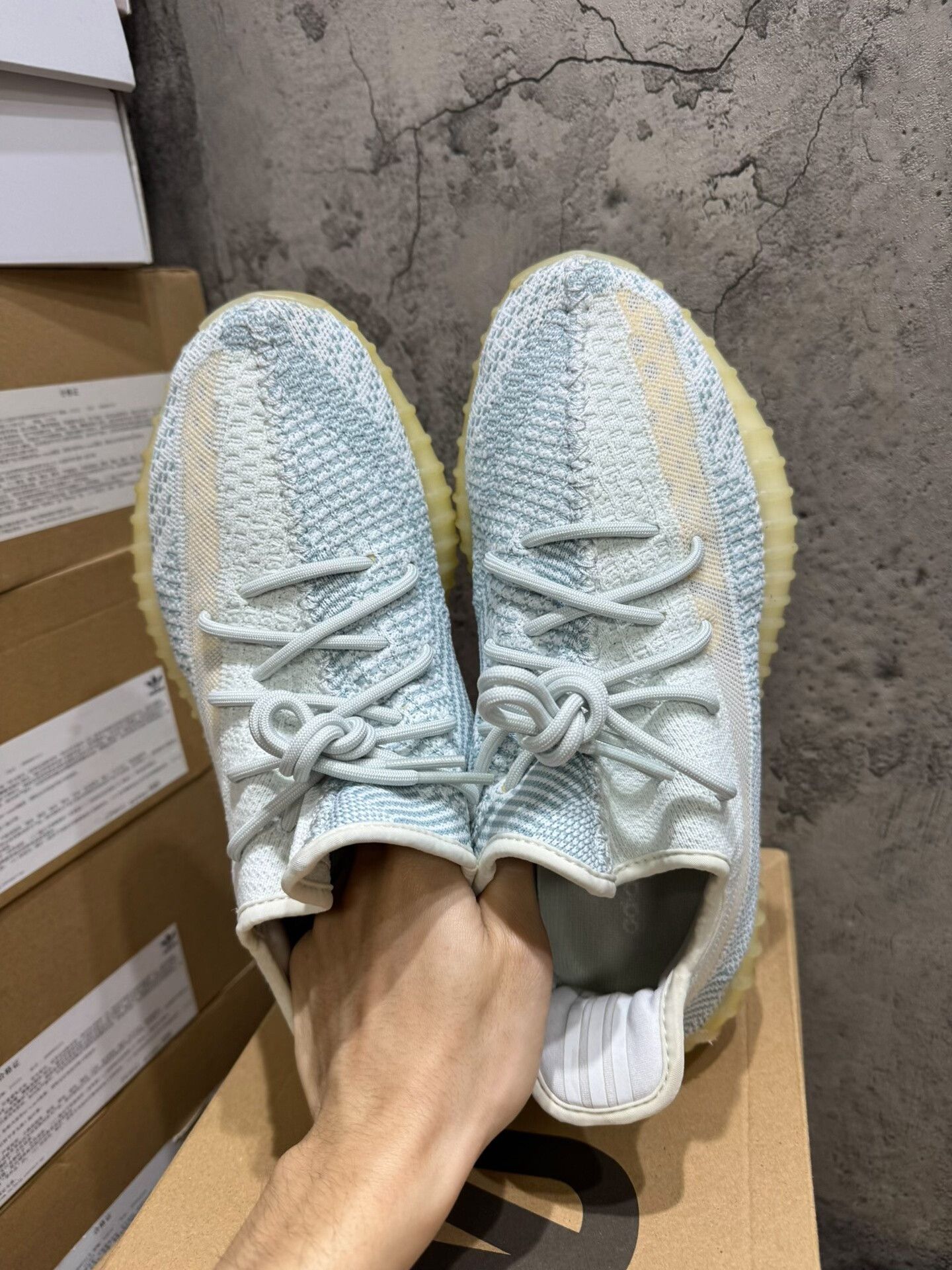 Adidas Adidas YEEZY350 White Lowtop Sneakers 9 Men Size US 9 / EU 42 - 7 Thumbnail