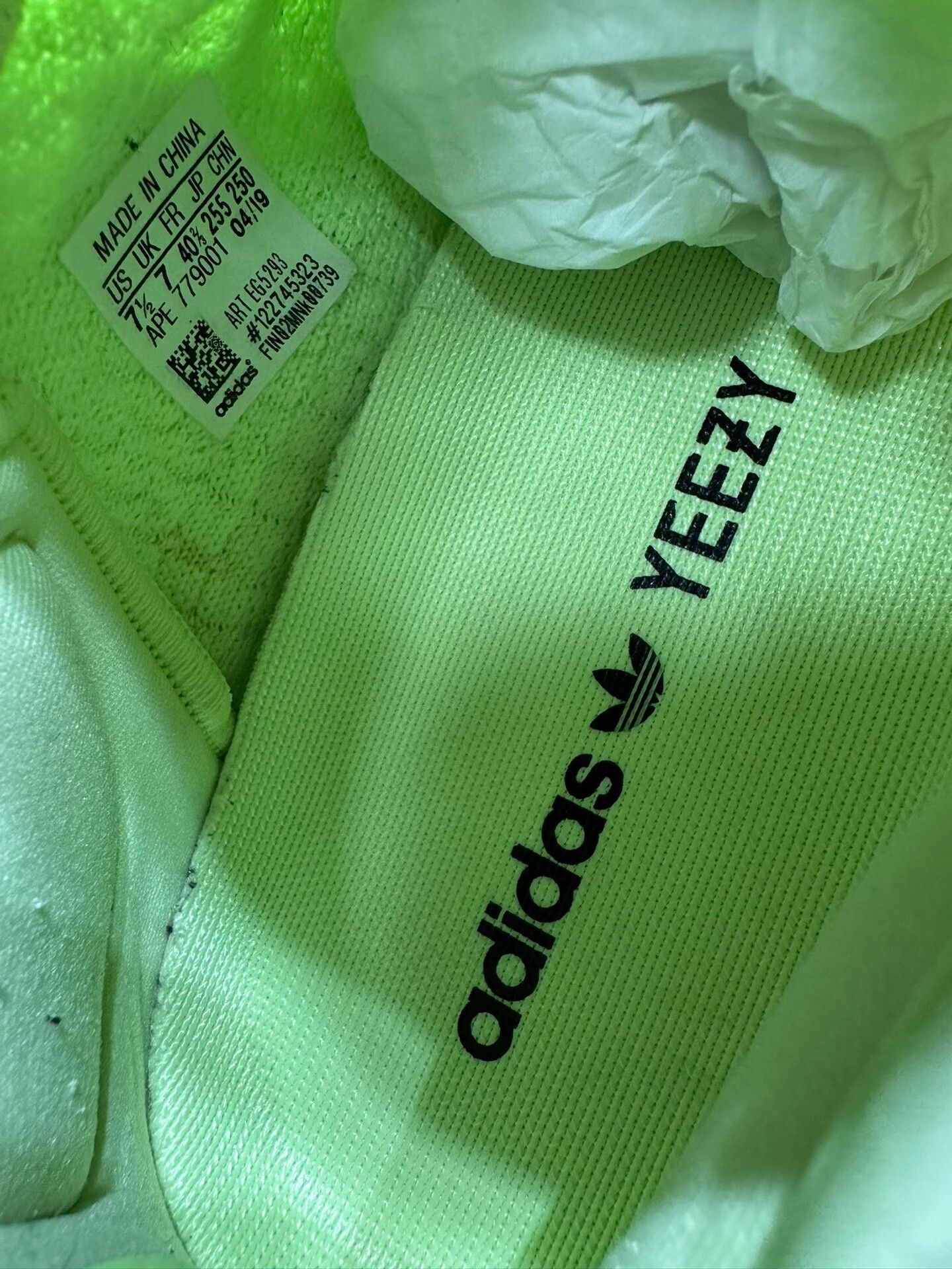 Adidas Adidas YEEZY350 Glow Green Lowtop Sneakers 40 Men Size US 7.5 / EU 40-41 - 6 Thumbnail