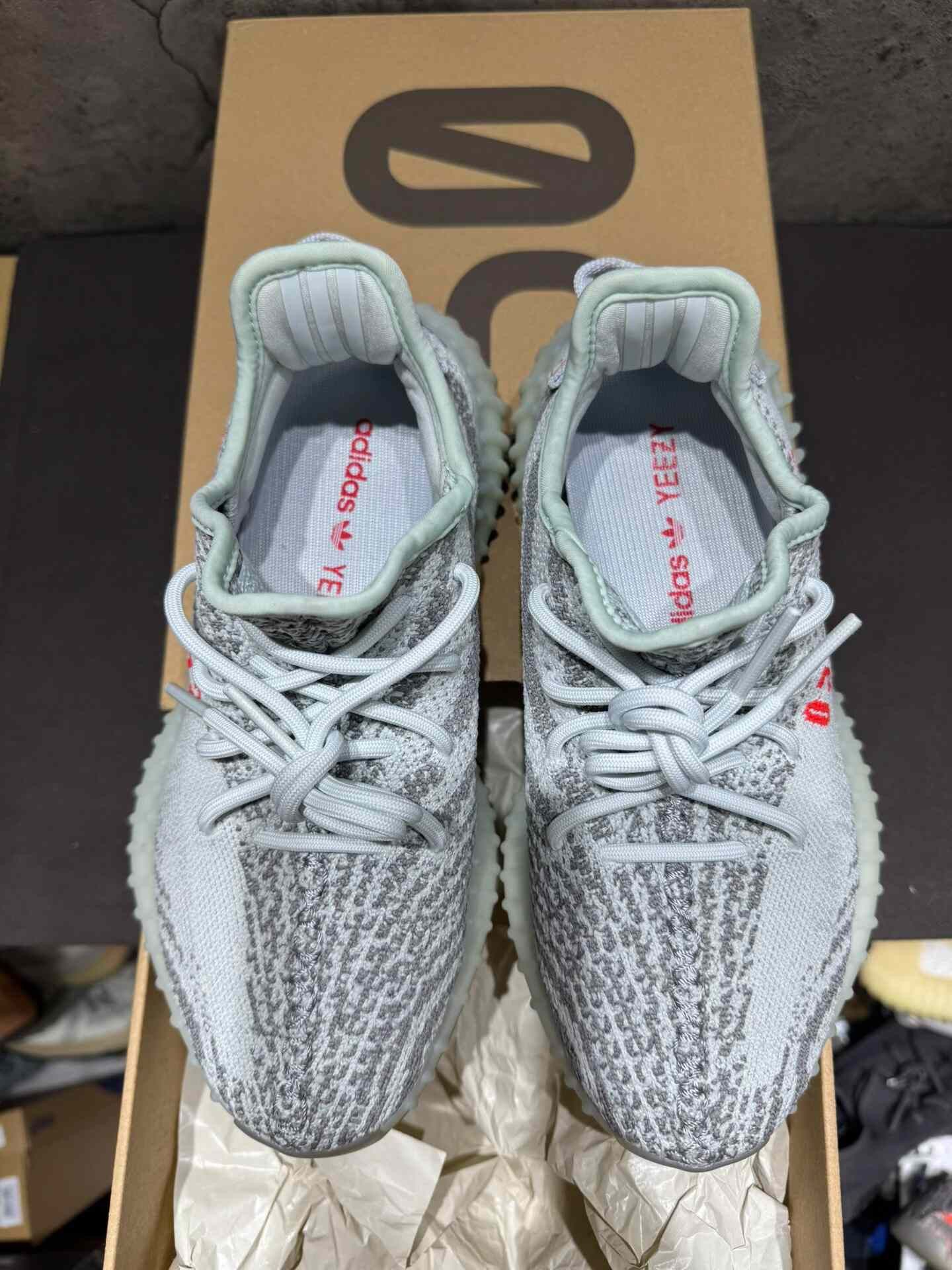 Yeezy Yeezy Blue Lowtop Sneakers 38 Men Size US 6 / EU 39 - 8 Thumbnail