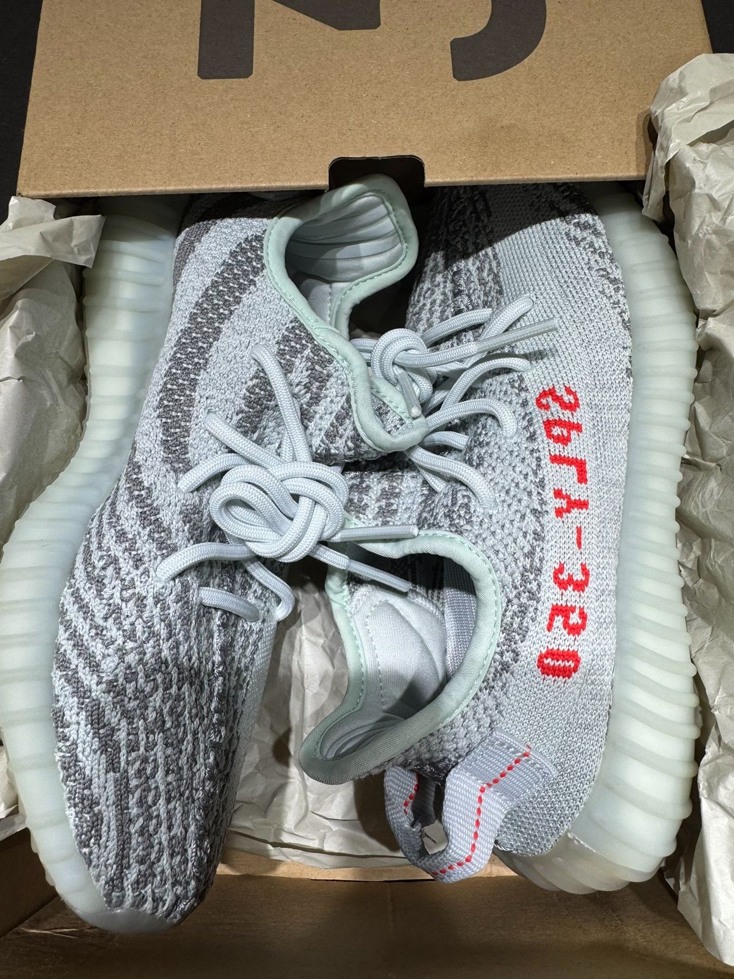 Yeezy Yeezy Blue Lowtop Sneakers 38 Men Size US 6 / EU 39 - 2 Thumbnail
