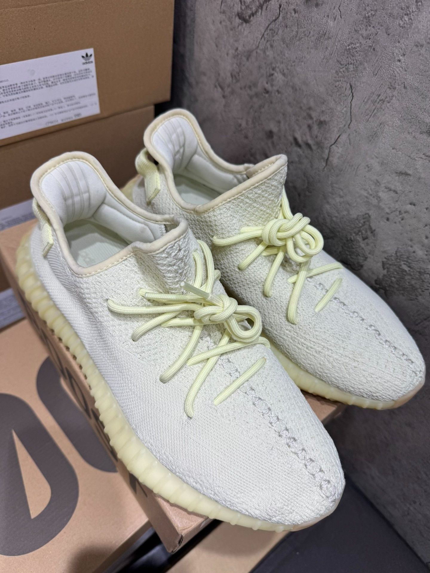 Adidas Adidas YEEZY350 Yellow Lowtop Sneakers 9.5 Men Size US 9.5 / EU 42-43 - 2 Thumbnail