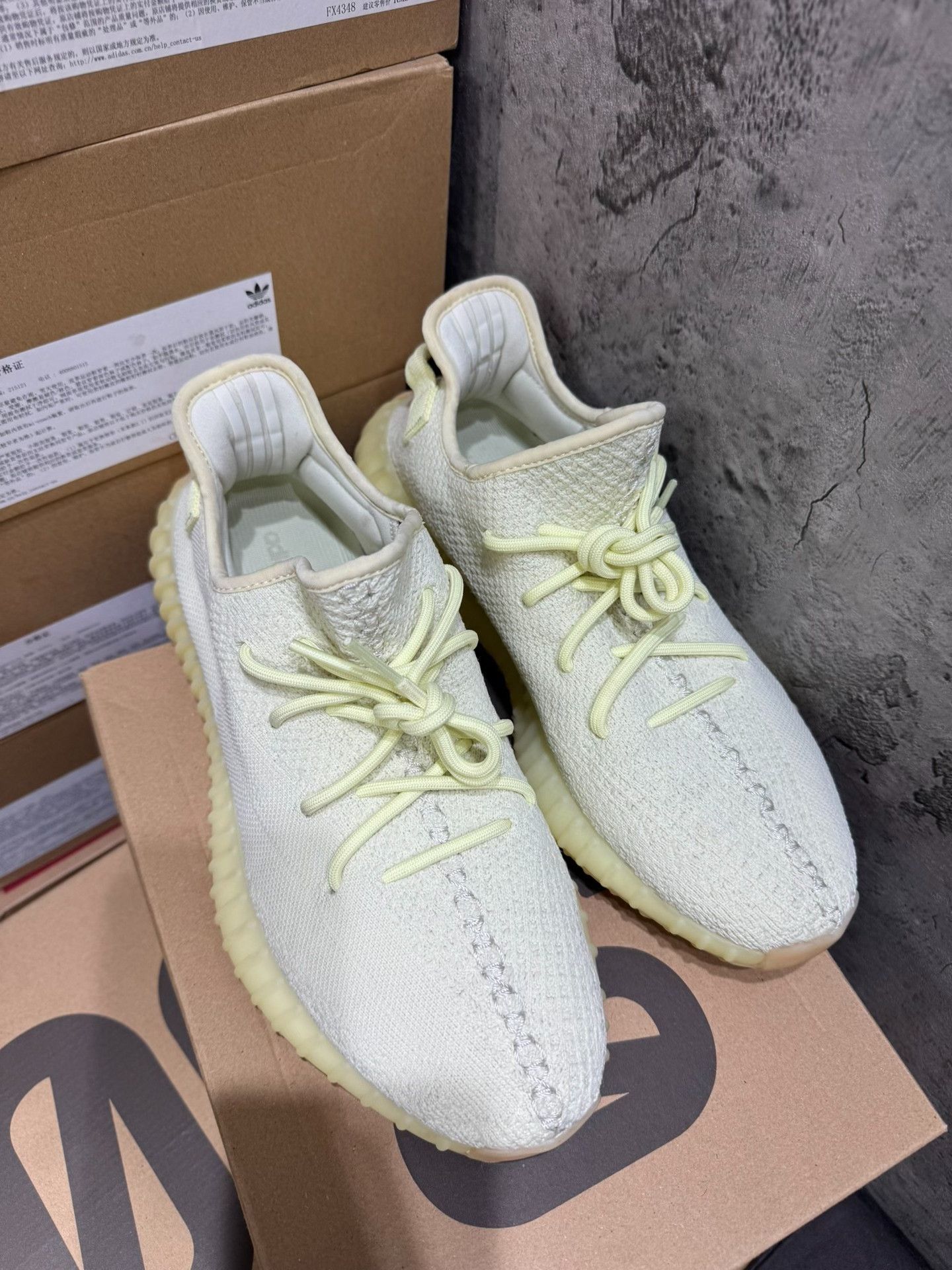 Adidas Adidas YEEZY350 Yellow Lowtop Sneakers 9.5 Men Size US 9.5 / EU 42-43 - 9 Thumbnail