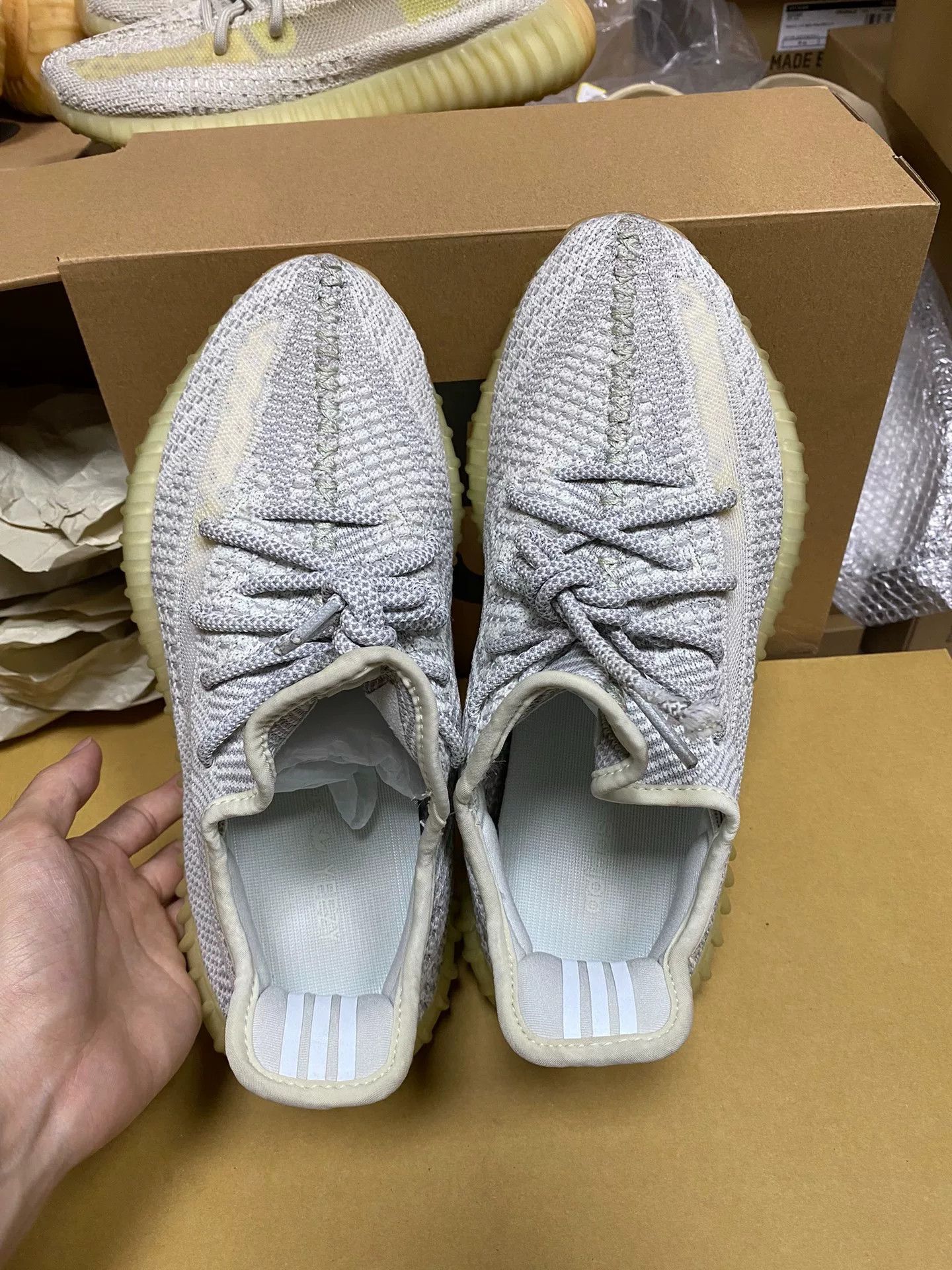 Yeezy Yeezy Gray Lowtop Sneakers 42 Men Size US 9 / EU 42 - 6 Thumbnail