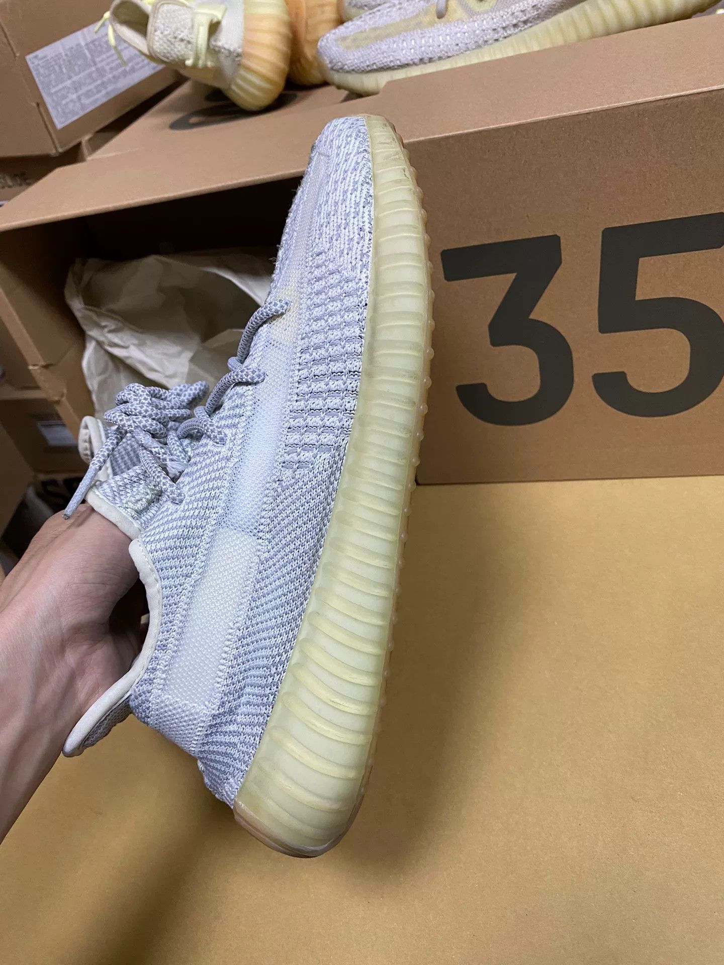 Yeezy Yeezy Gray Lowtop Sneakers 42 Men Size US 9 / EU 42 - 2 Thumbnail