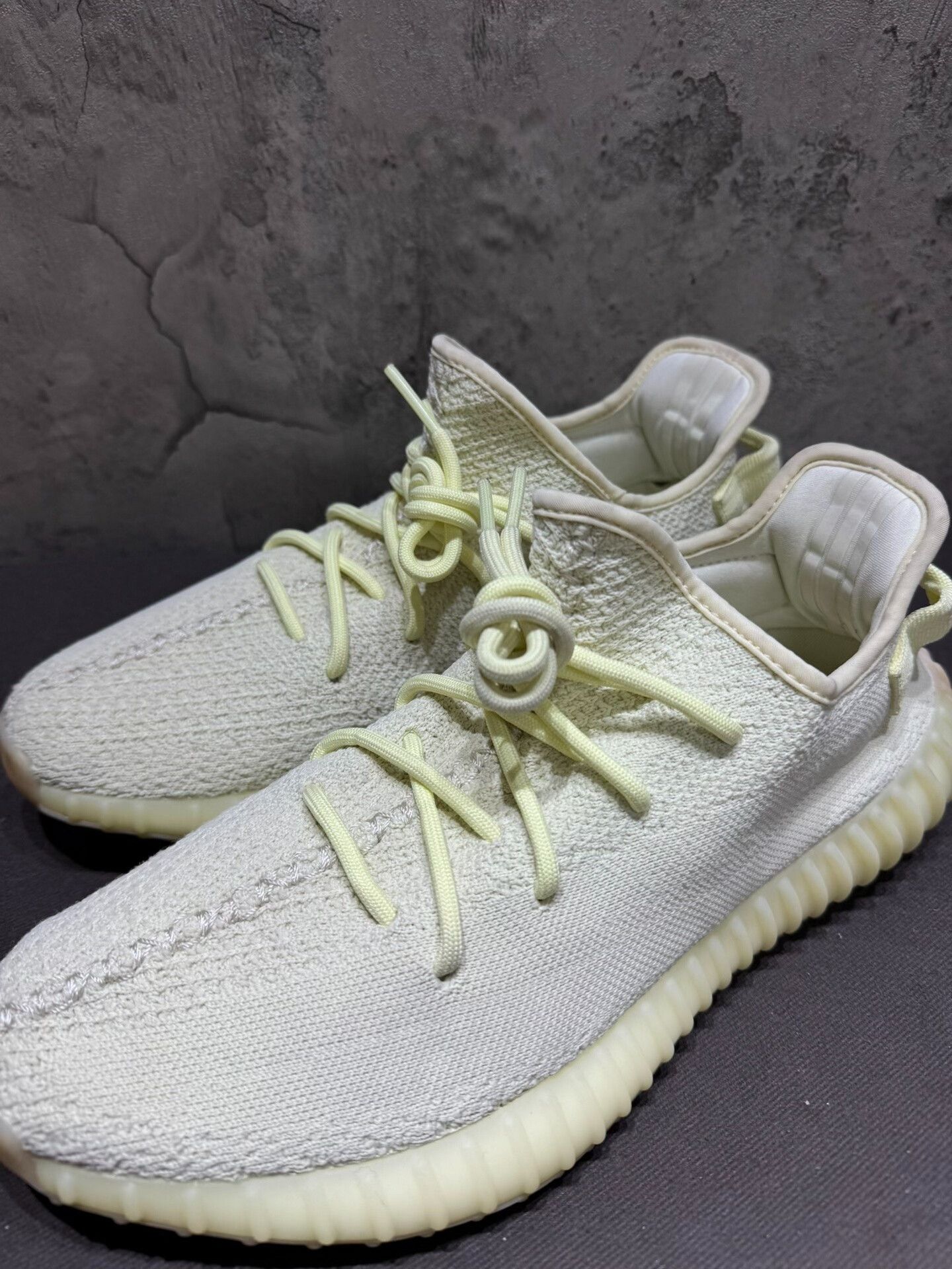 Adidas Adidas YEEZY350 Yellow Lowtop Sneakers 10.5 Men Size US 10.5 / EU 43-44 - 2 Thumbnail