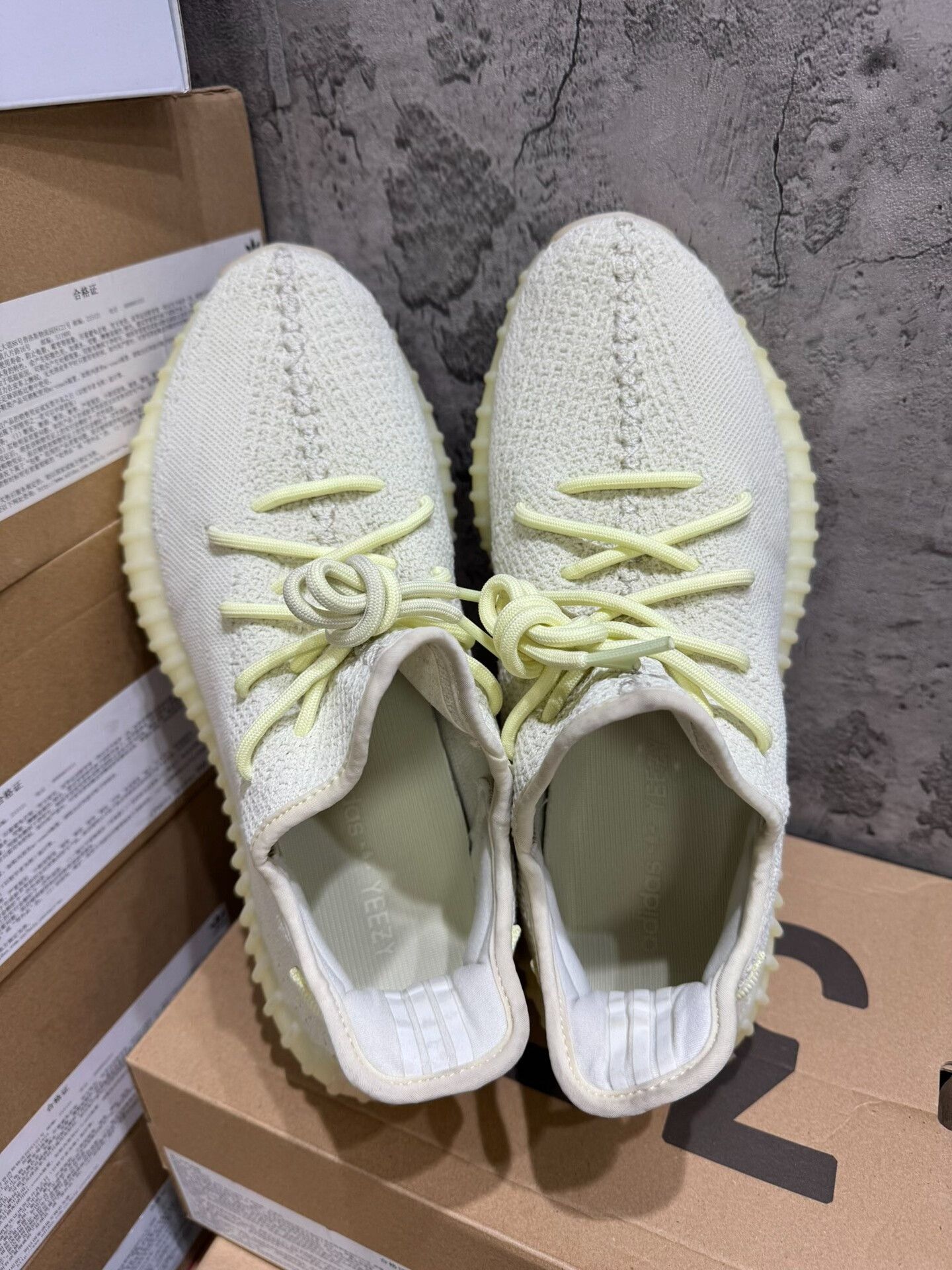 Adidas Adidas YEEZY350 Yellow Lowtop Sneakers 10.5 Men Size US 10.5 / EU 43-44 - 8 Thumbnail