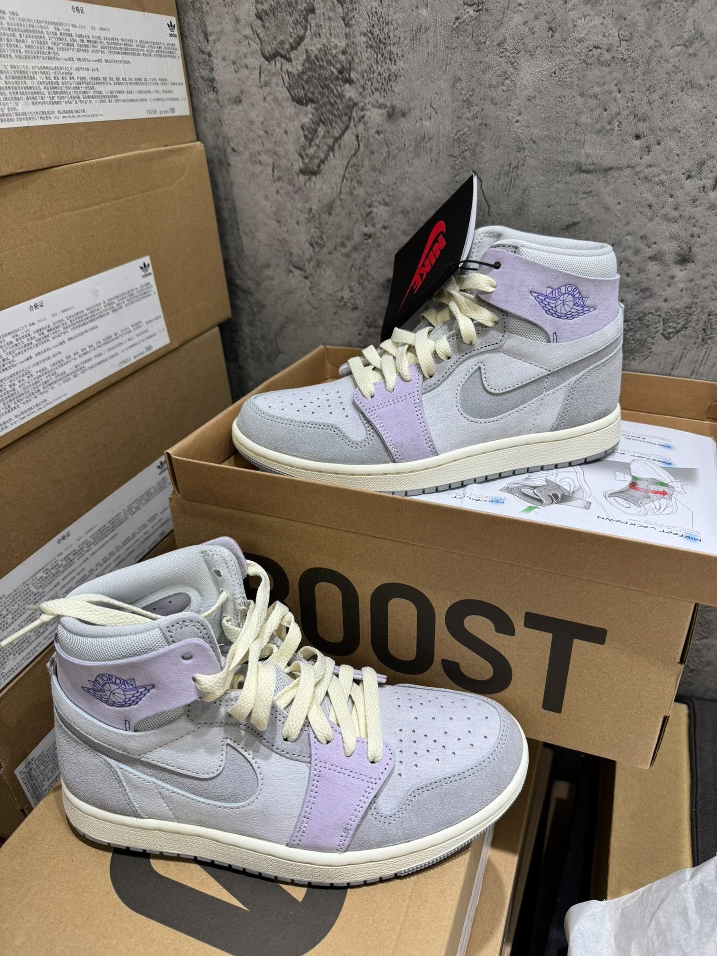 Nike Nike ZOOM CMFT Gray Lowtop Sneakers 37 Men Size US 5 / EU 37 - 2 Thumbnail