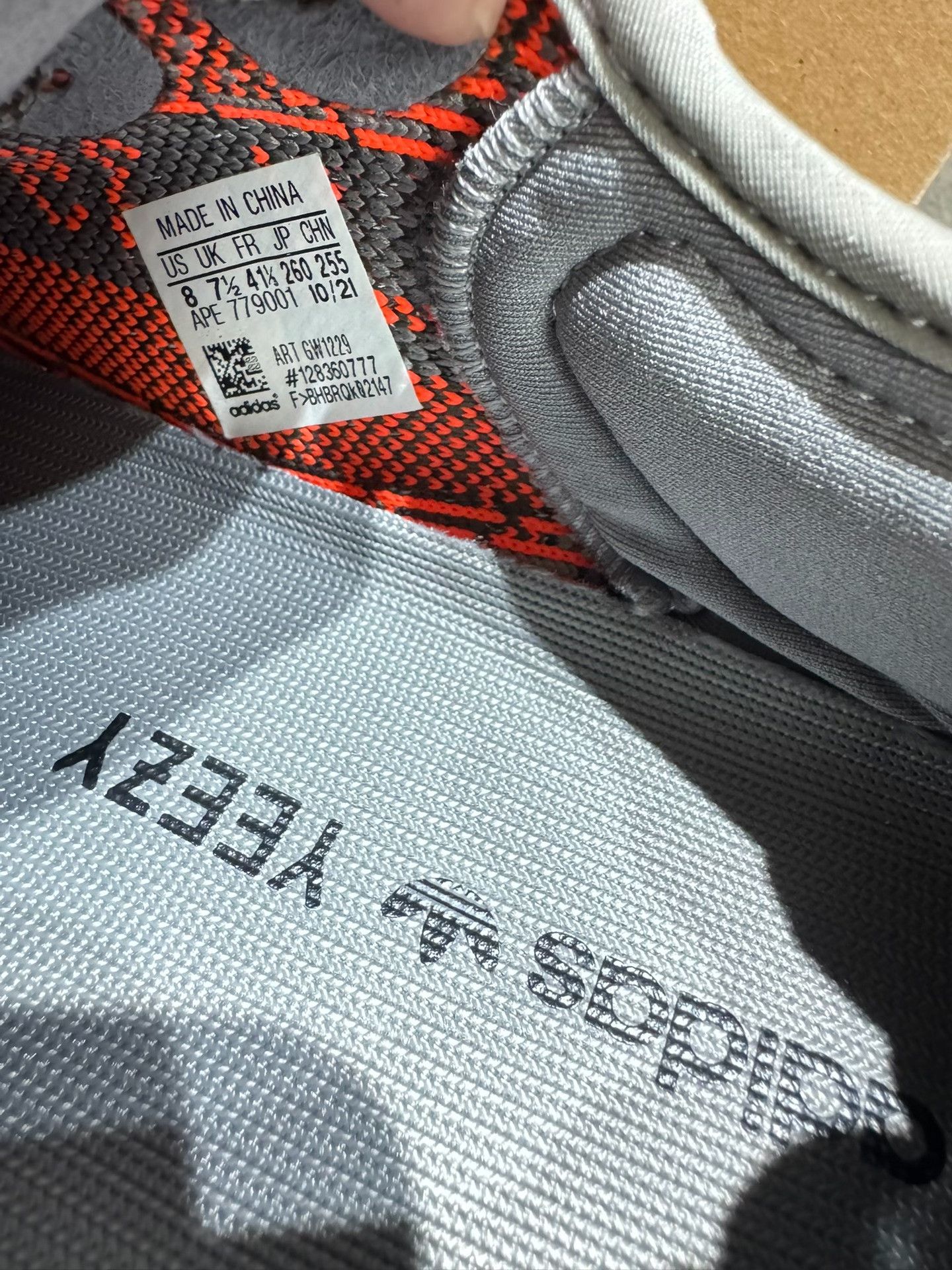 Adidas Adidas YEEZY350 Gray Lowtop Sneakers 41 Men Size US 8.5 / EU 41-42 - 6 Thumbnail