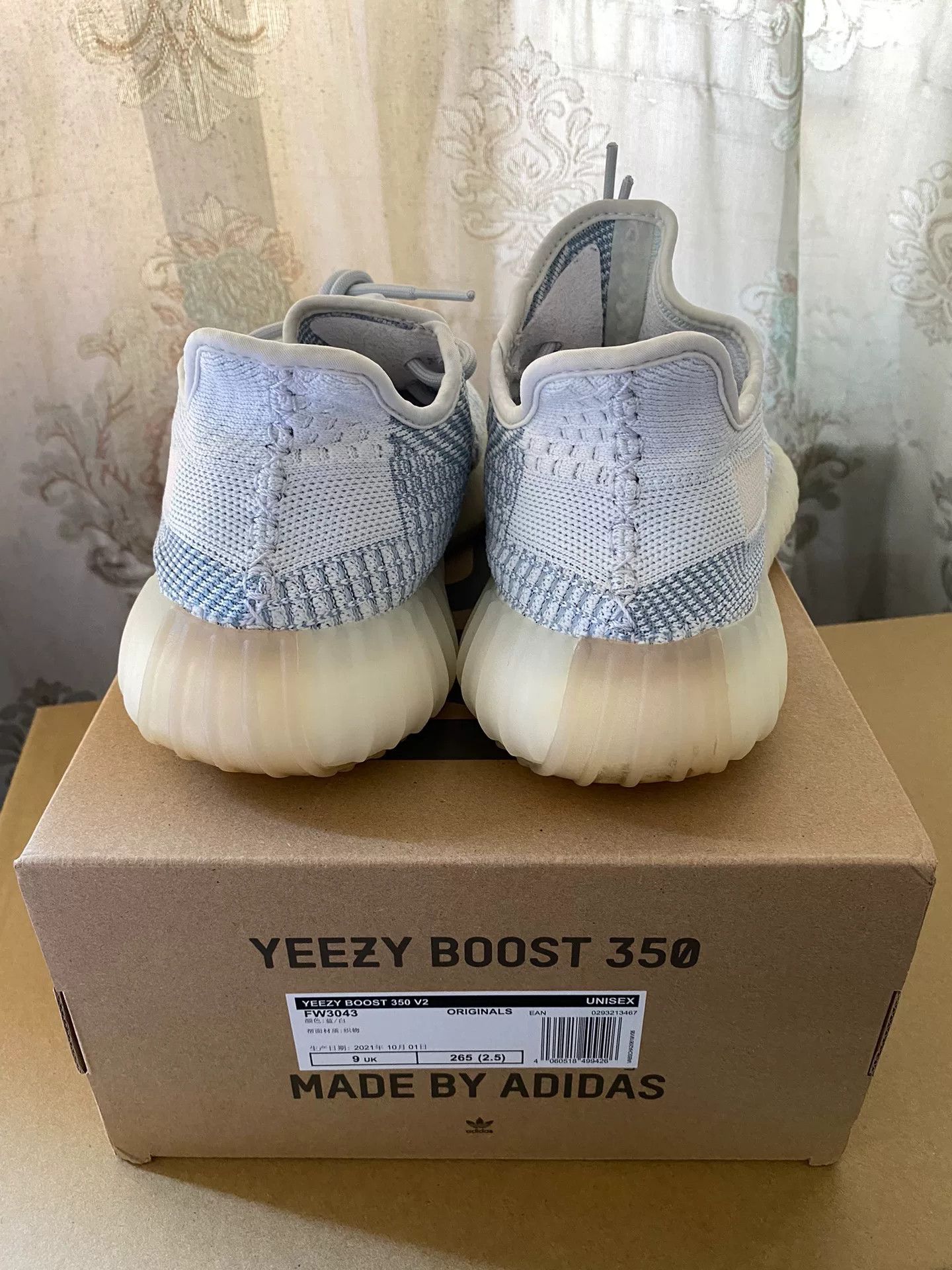 Adidas Adidas YEEZY350 White Lowtop Sneakers 9 Men Size US 9 / EU 42 - 8 Thumbnail