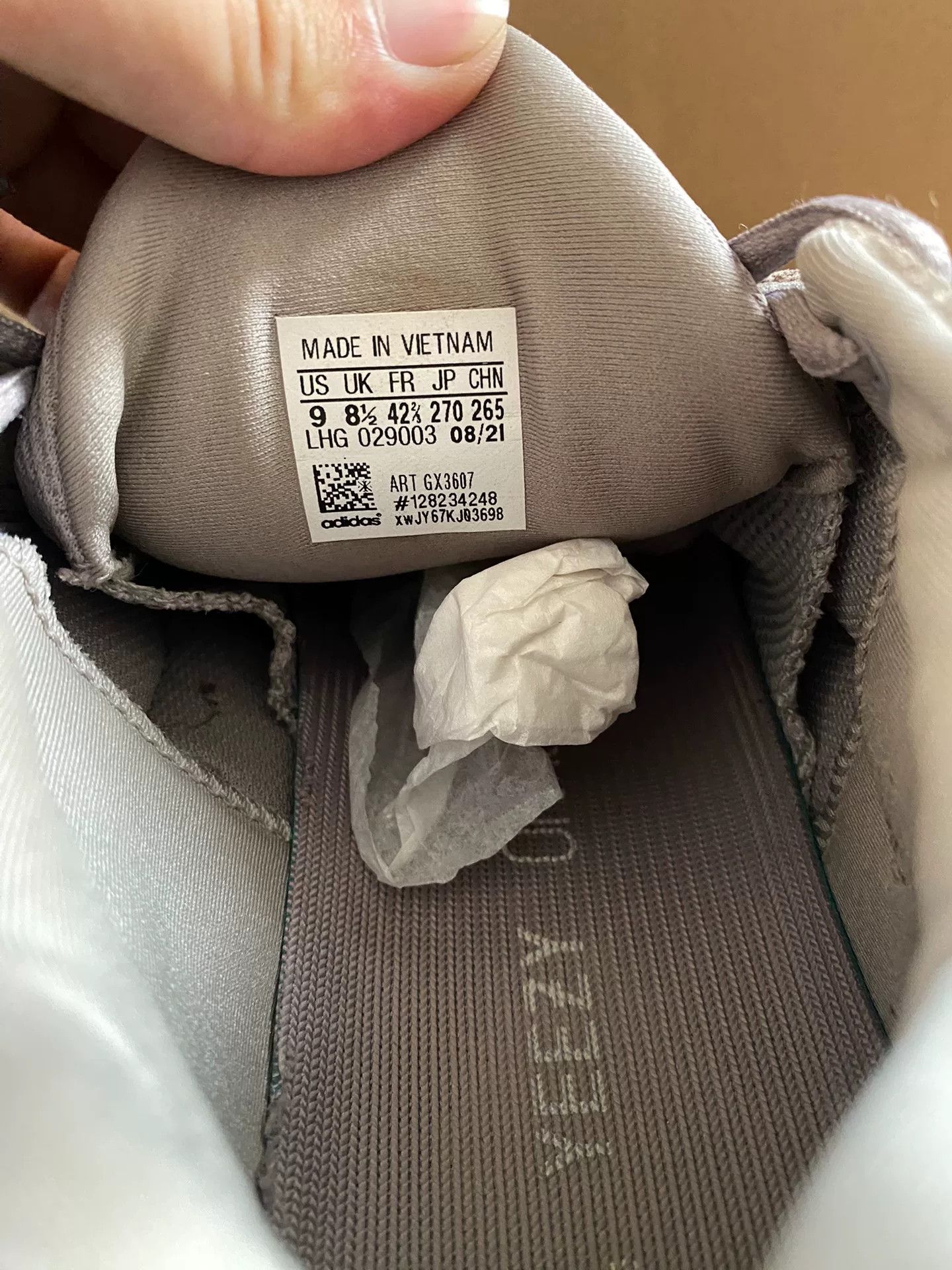 Adidas Adidas YEEZY500 Gray Lowtop Sneakers 42 Men Size US 9 / EU 42 - 5 Thumbnail