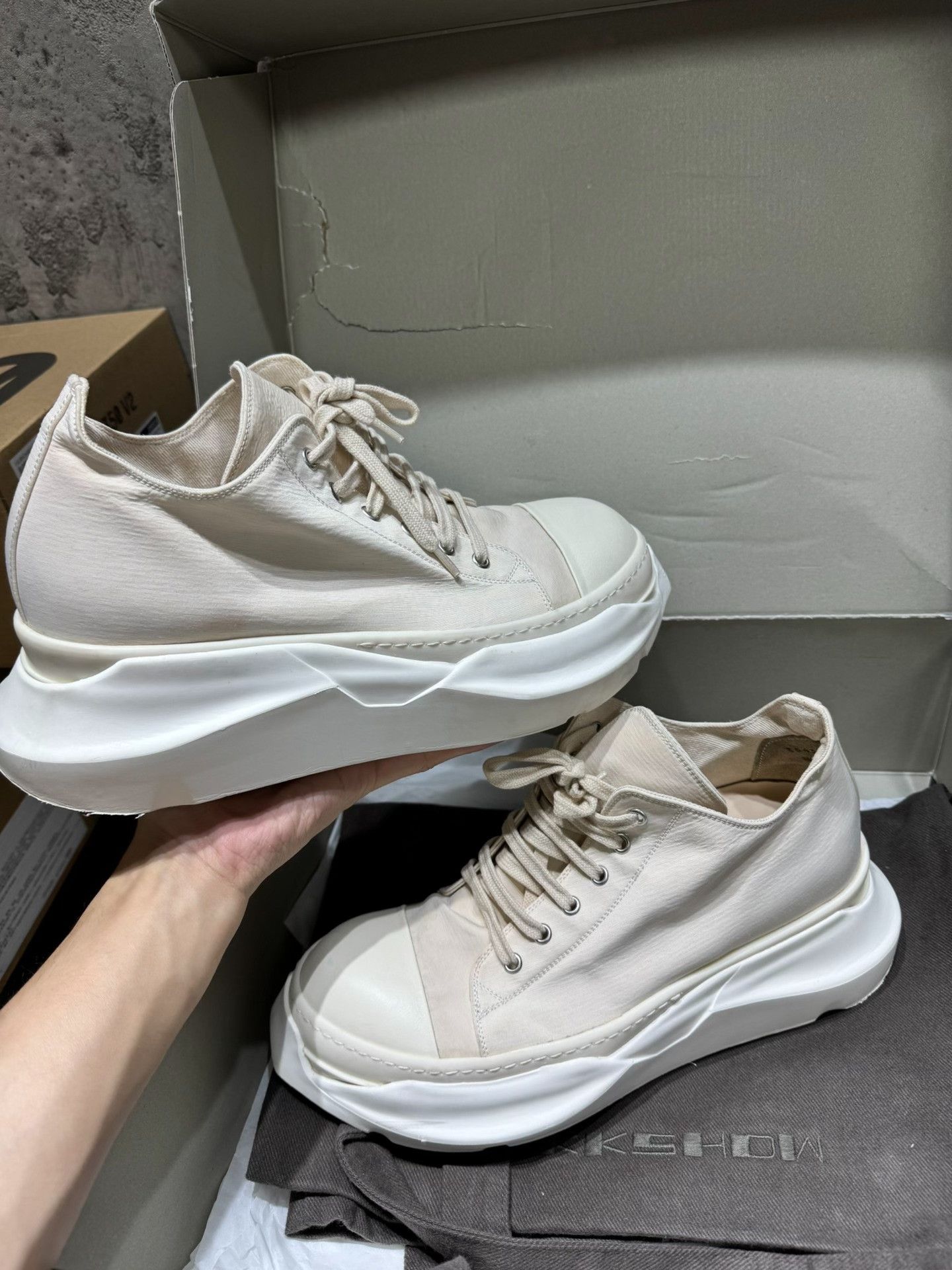 Rick Owens Rick Owens White Lowtop Sneakers 43 Men Size US 10 / EU 43 - 9 Thumbnail