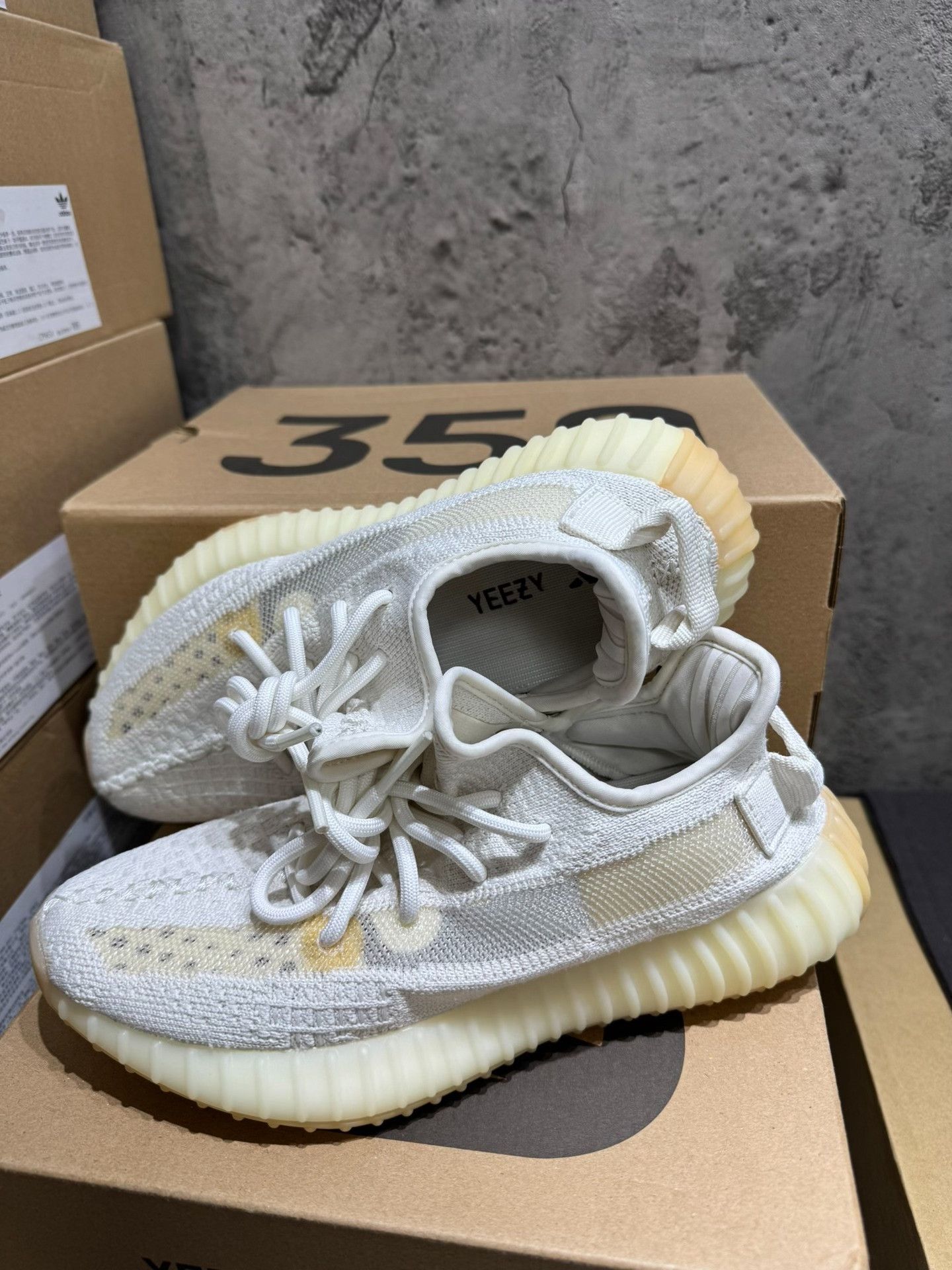 Adidas Adidas YEEZY350 White Lowtop Sneakers 38 Men Size US 6 / EU 39 - 2 Thumbnail