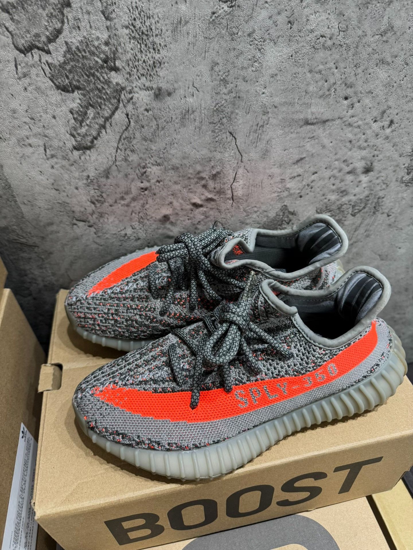 Adidas Adidas YEEZY350 Gray Lowtop Sneakers 37 Men Size US 5 / EU 37 - 2 Thumbnail