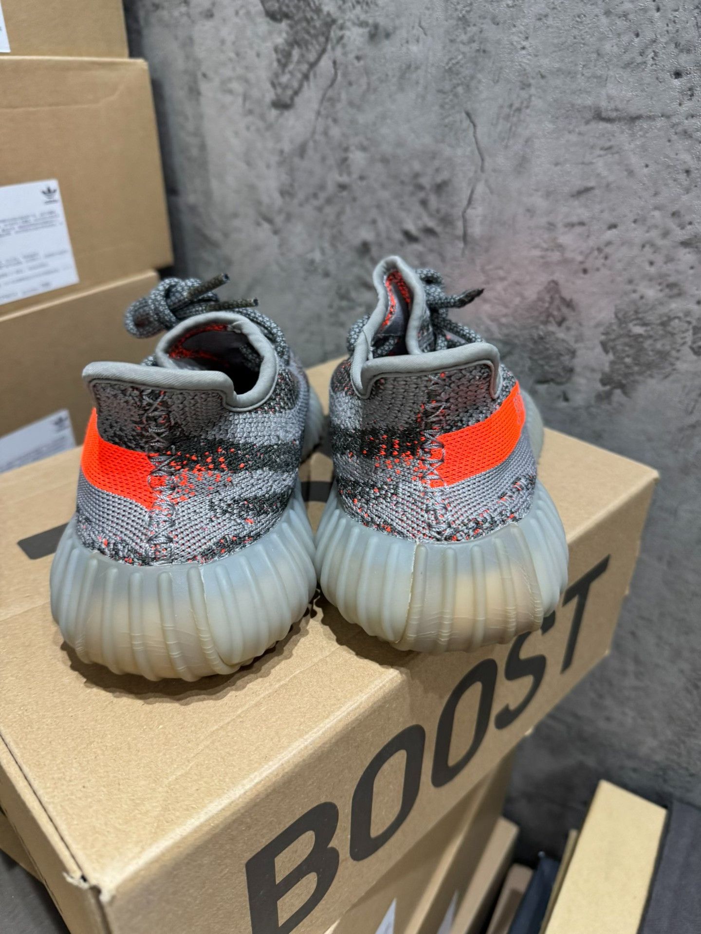Adidas Adidas YEEZY350 Gray Lowtop Sneakers 37 Men Size US 5 / EU 37 - 7 Thumbnail