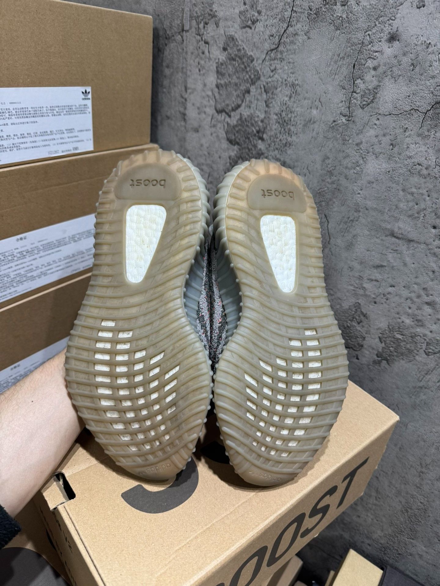 Adidas Adidas YEEZY350 Gray Lowtop Sneakers 37 Men Size US 5 / EU 37 - 5 Thumbnail
