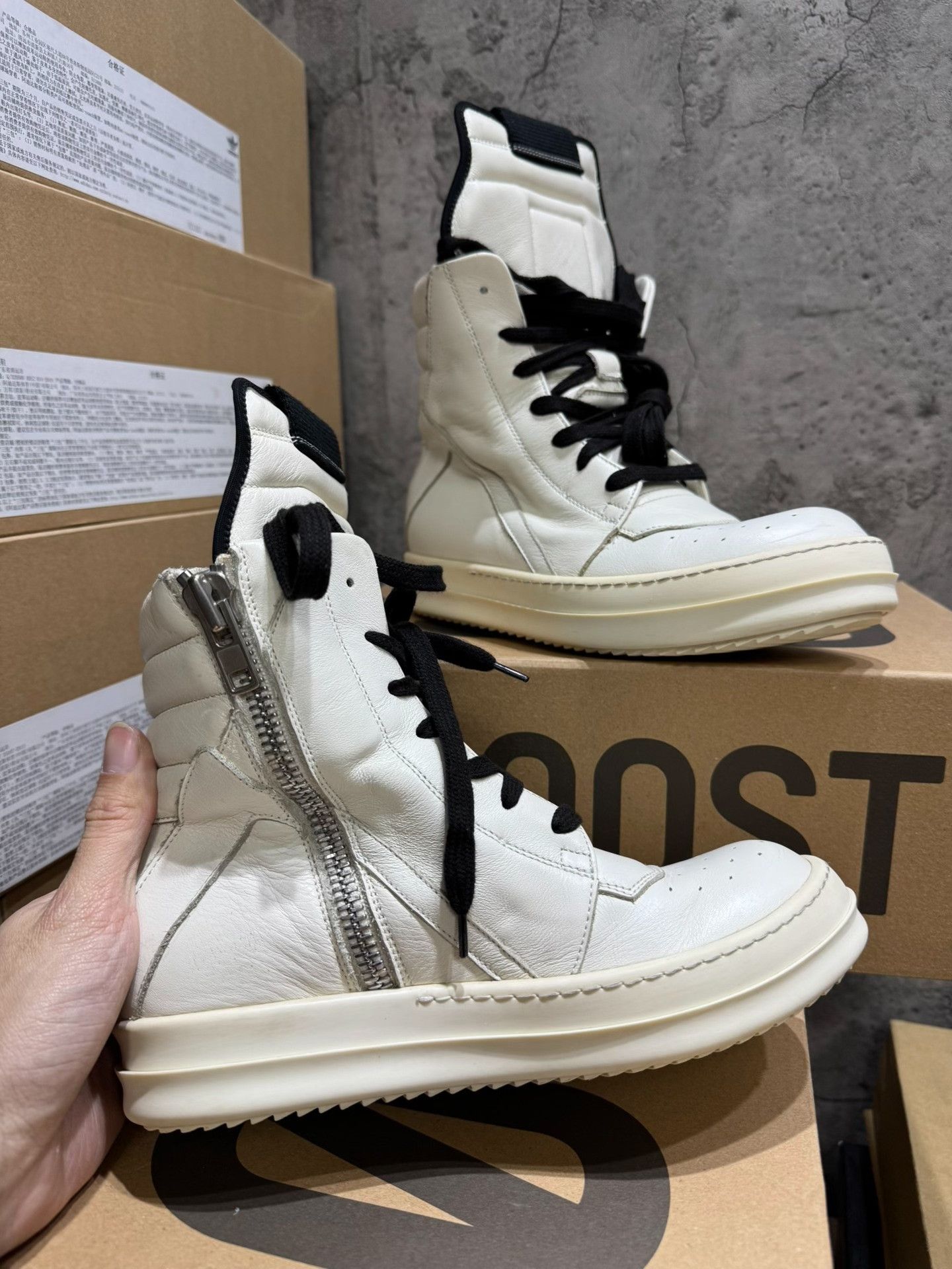 Rick Owens Rick Owens White Hitop Sneakers 35 Women Size US 5 / IT 35 - 9 Thumbnail