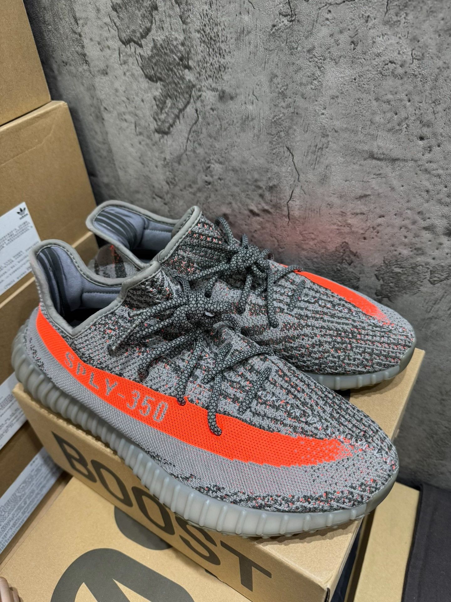 Adidas Adidas YEEZY350 Gray Lowtop Sneakers 12 Men Size US 12 / EU 45 - 3 Thumbnail