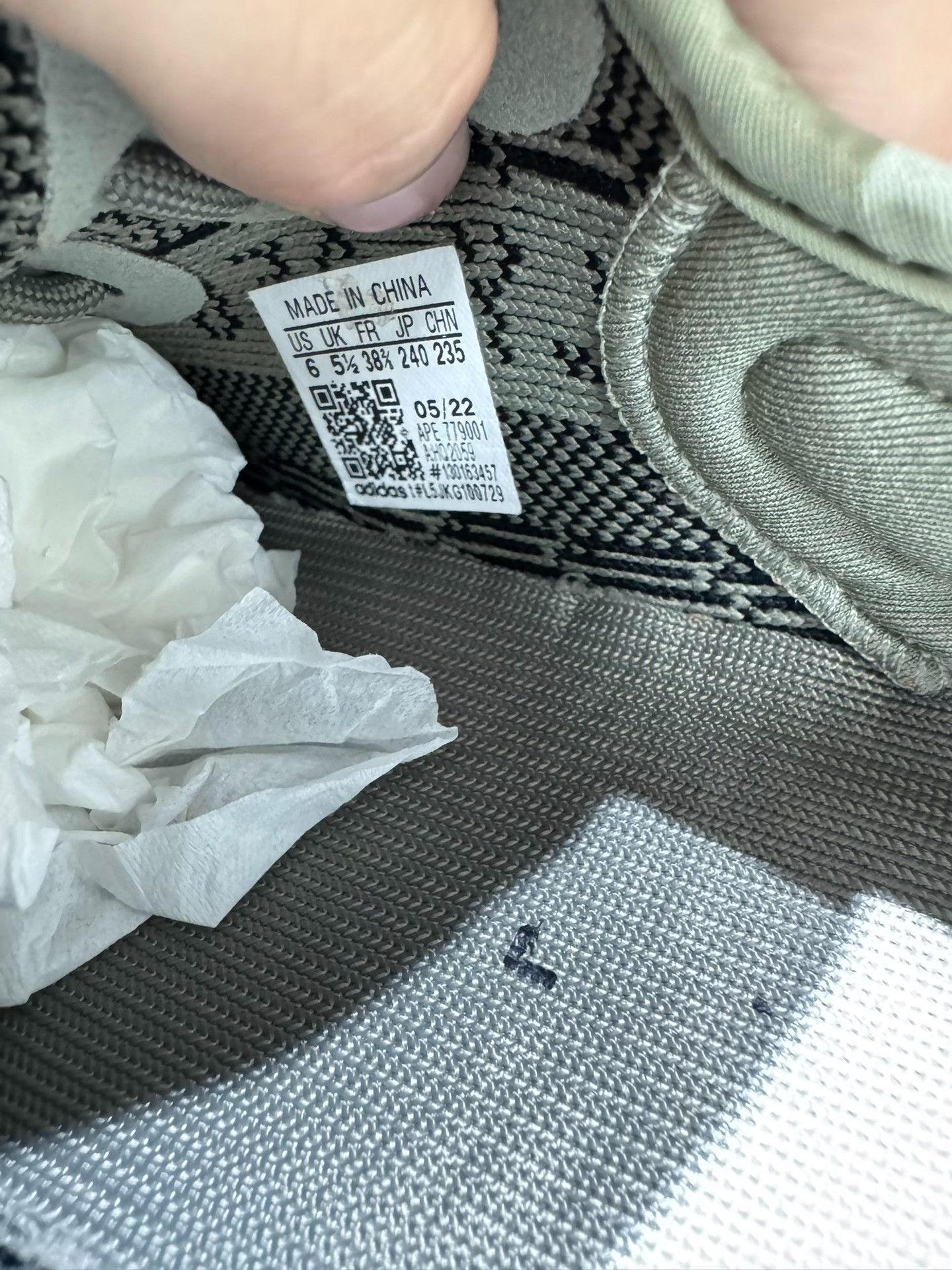Yeezy Yeezy Multi Lowtop Sneakers 38 Men Size US 6 / EU 39 - 5 Thumbnail