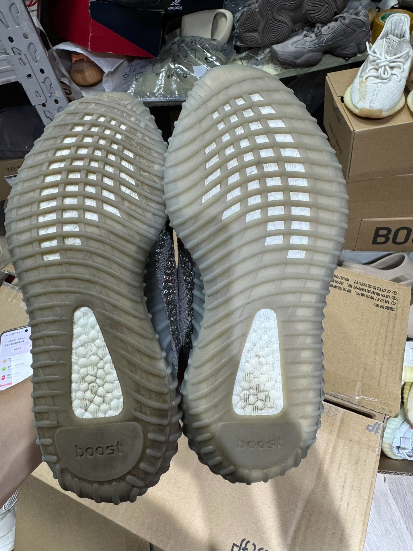 Adidas Adidas YEEZY350 Gray Lowtop Sneakers 40 Men Size US 7.5 / EU 40-41 - 3 Thumbnail