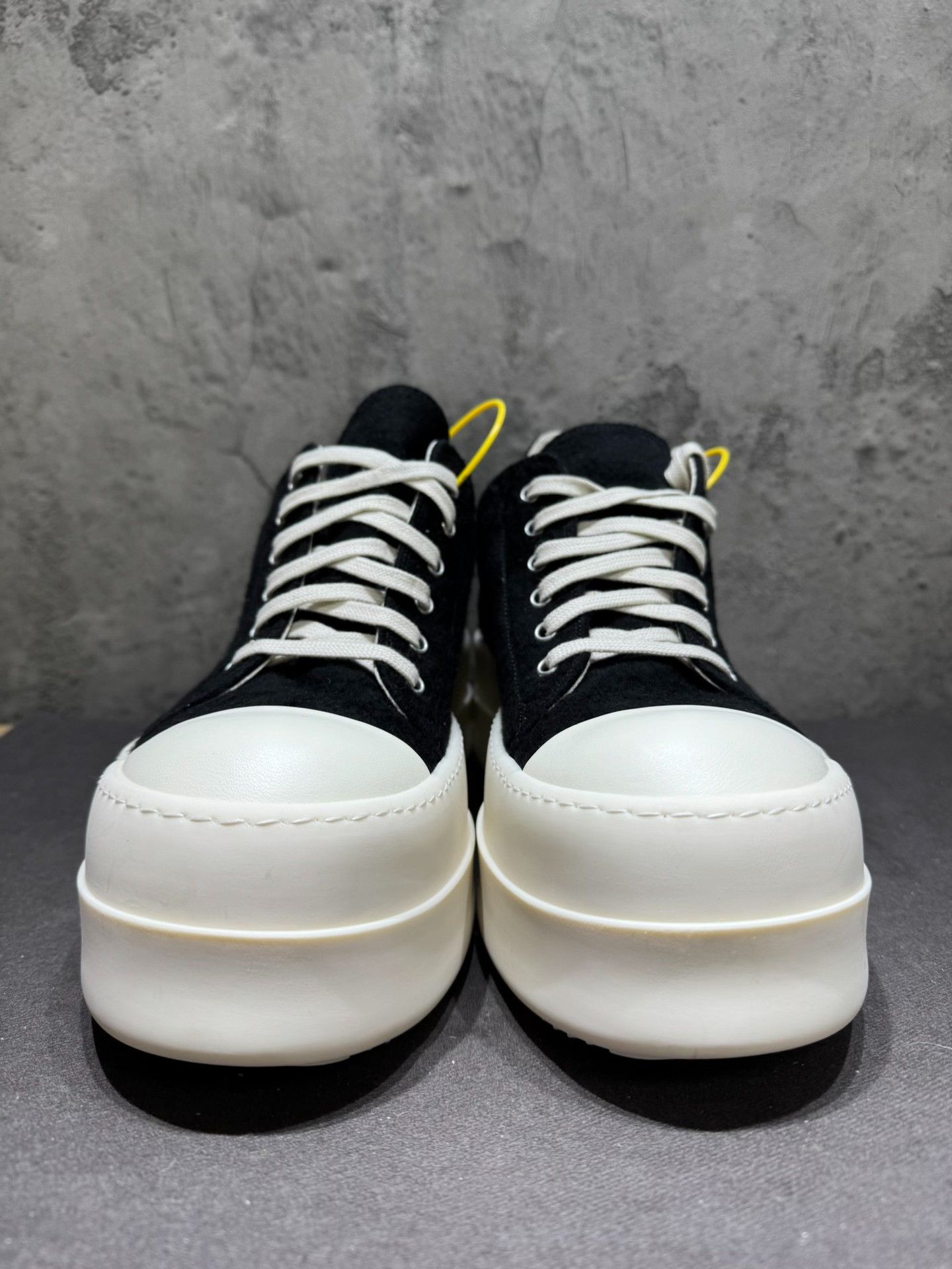 Rick Owens Rick Owens Black Lowtop Sneakers 25 Men Size US 10 / EU 43 - 3 Thumbnail