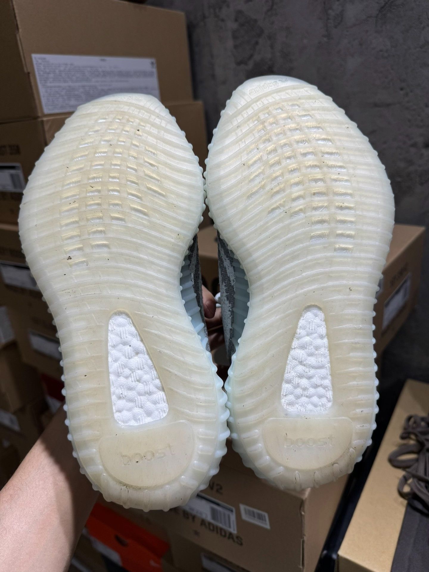 Yeezy Yeezy Blue Lowtop Sneakers 36 Men Size US 5 / EU 37 - 7 Thumbnail