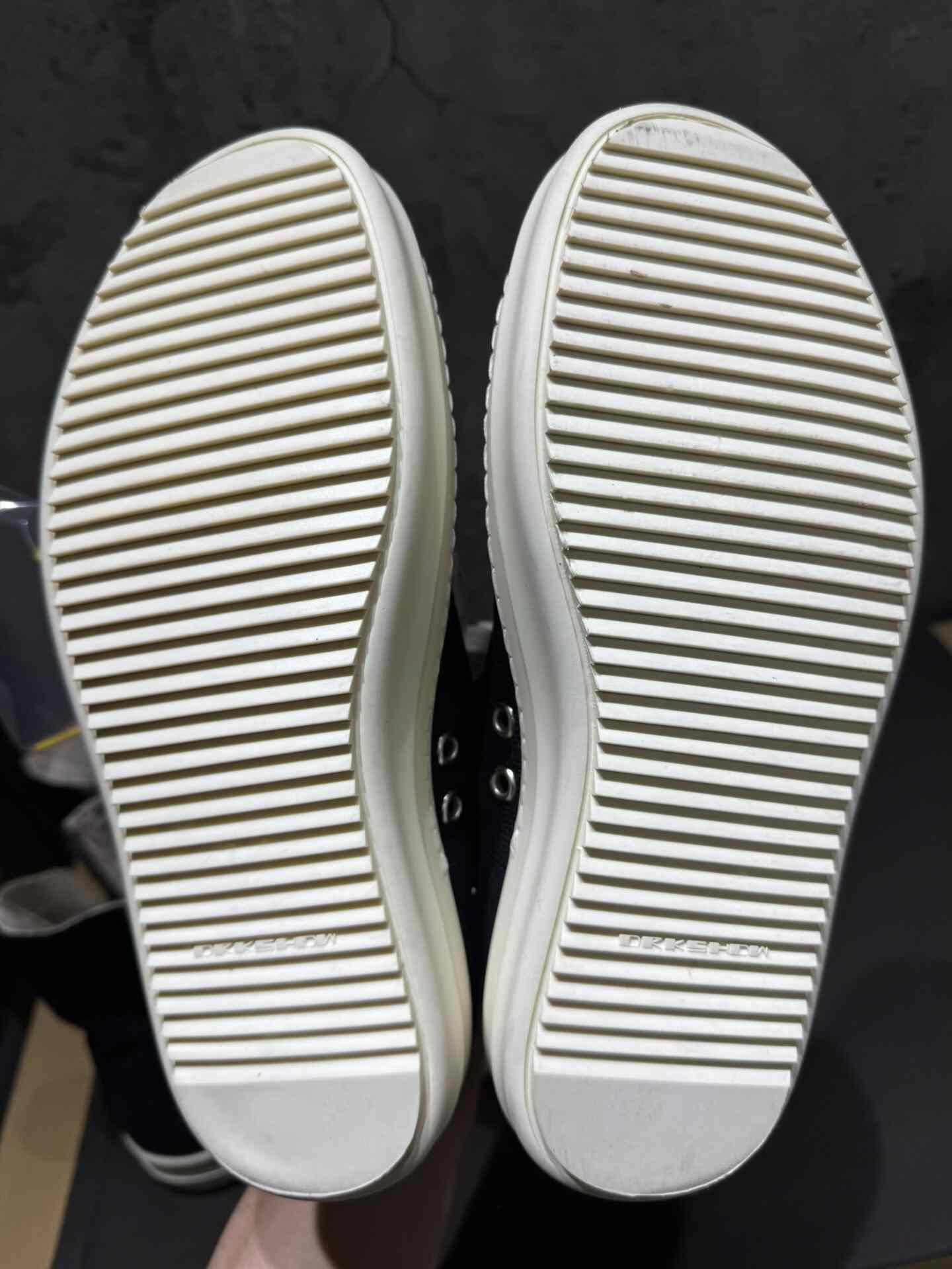 Converse Converse Black Lowtop Sneakers 36 Women Size US 6 / IT 36 - 4 Thumbnail
