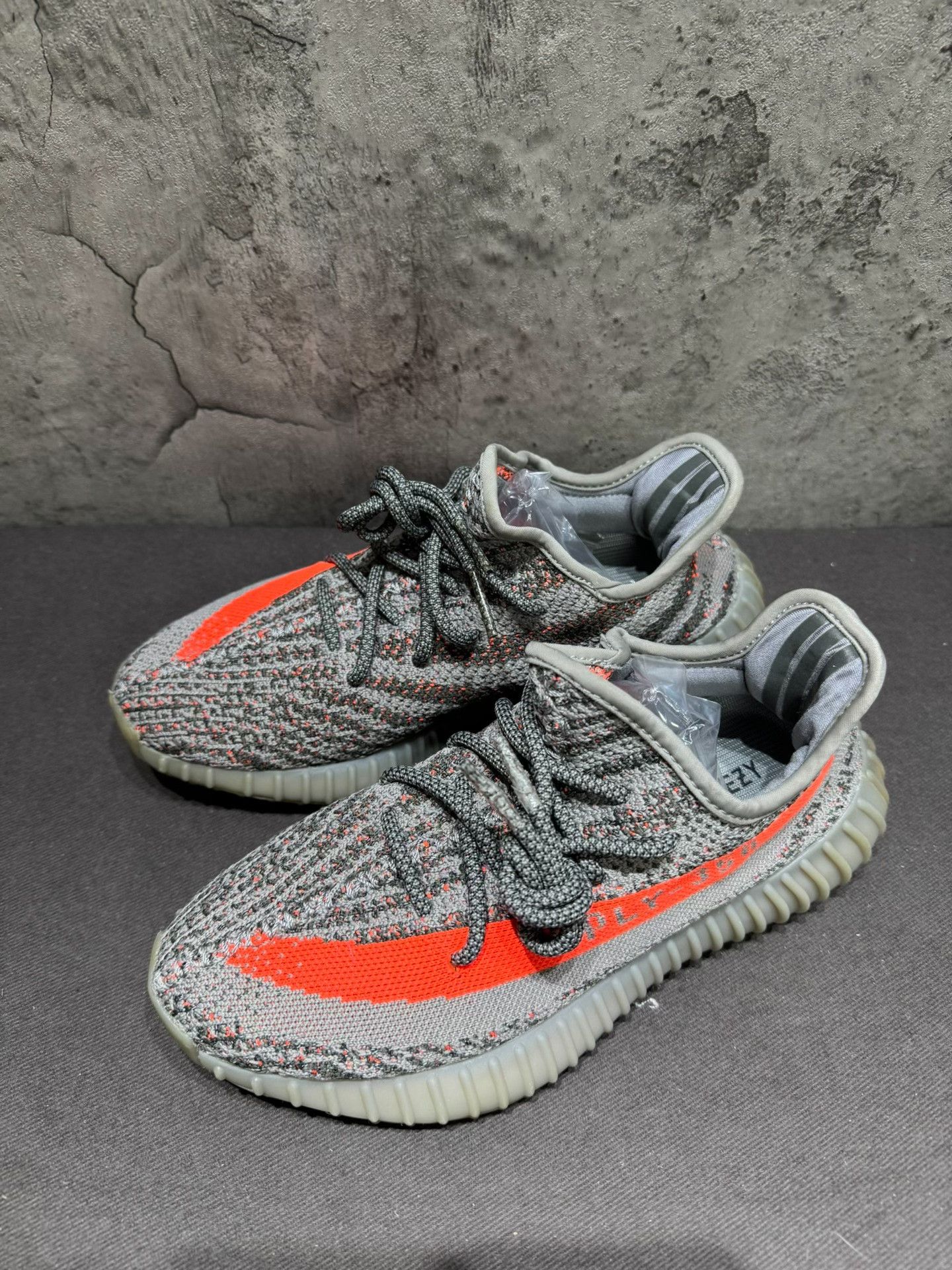 Adidas Adidas YEEZY350 Gray Lowtop Sneakers 38 Men Size US 6 / EU 39 - 2 Thumbnail