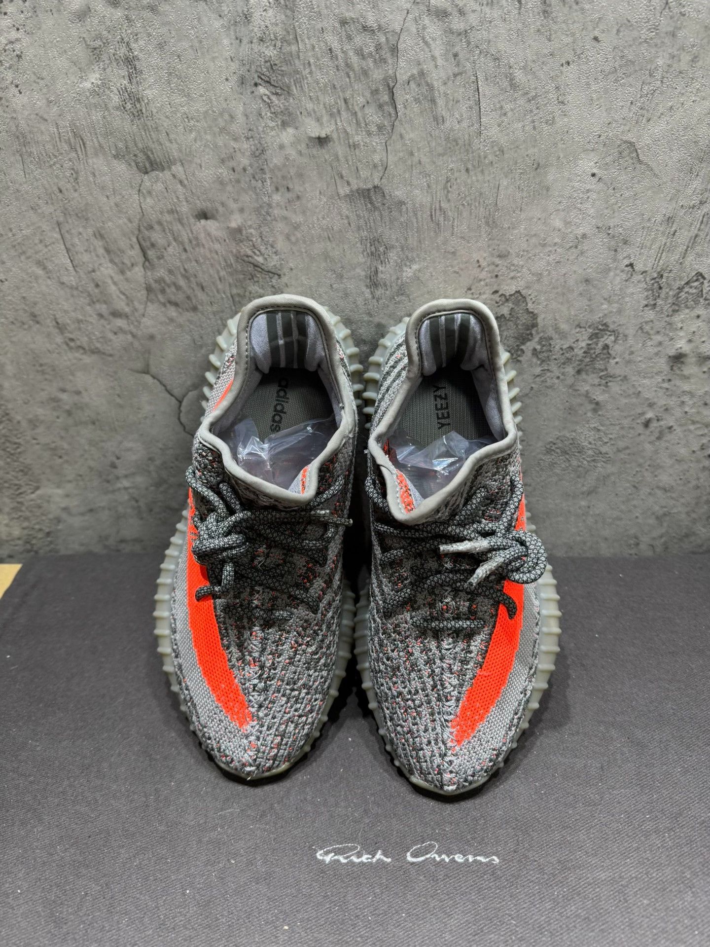 Adidas Adidas YEEZY350 Gray Lowtop Sneakers 38 Men Size US 6 / EU 39 - 5 Thumbnail