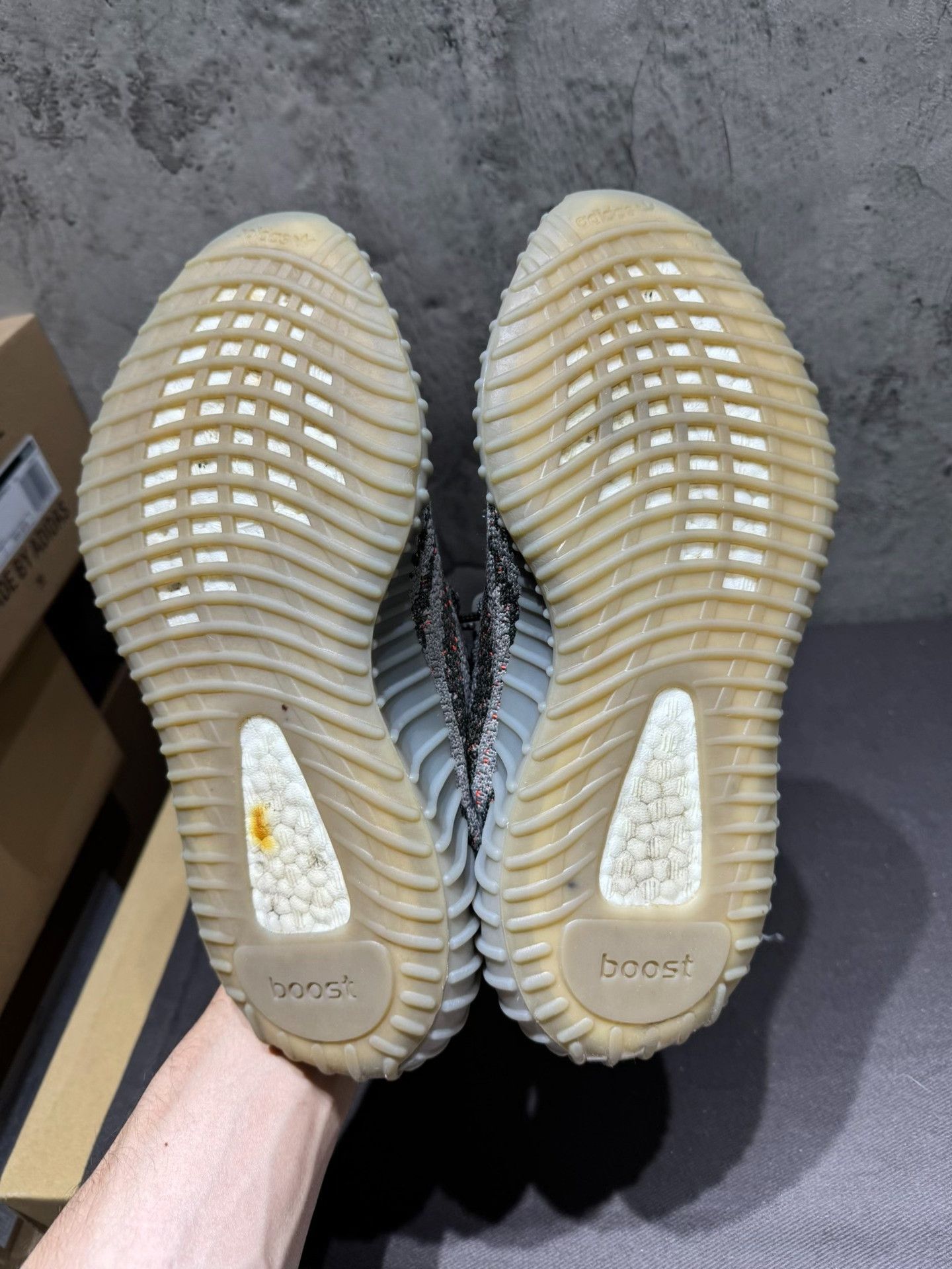 Adidas Adidas YEEZY350 Gray Lowtop Sneakers 38 Men Size US 6 / EU 39 - 7 Thumbnail