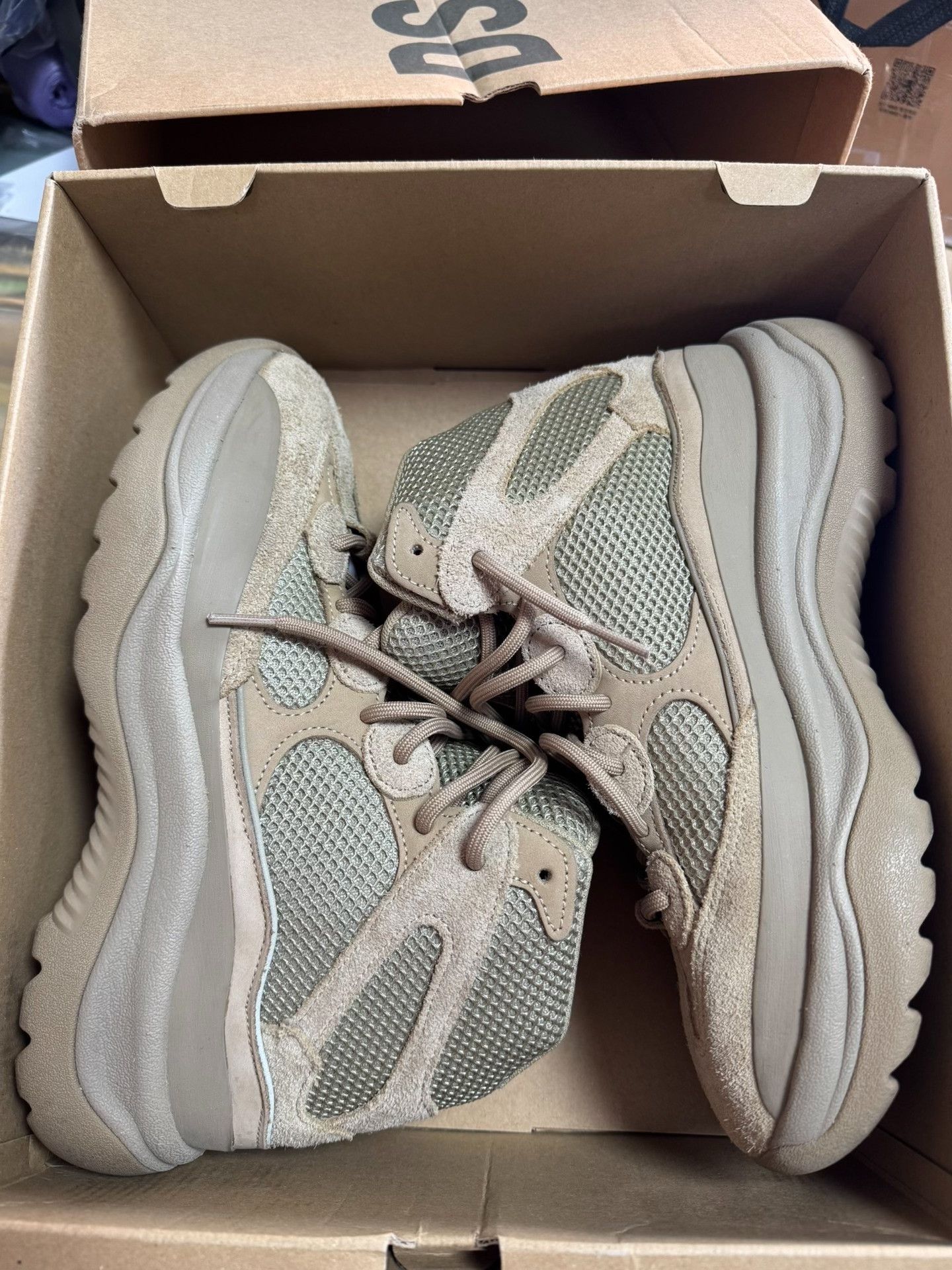 Yeezy Yeezy Yellow Boots 42 Men Size US 9 / EU 42 - 4 Thumbnail