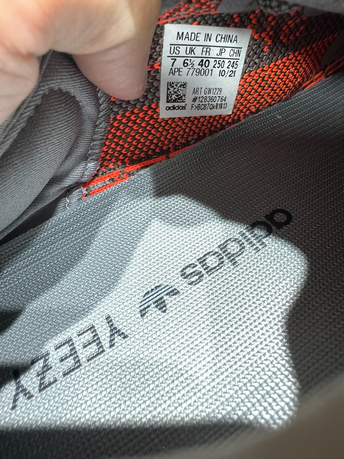 Adidas Adidas YEEZY350 Gray Lowtop Sneakers 40 Men Size US 7.5 / EU 40-41 - 6 Thumbnail