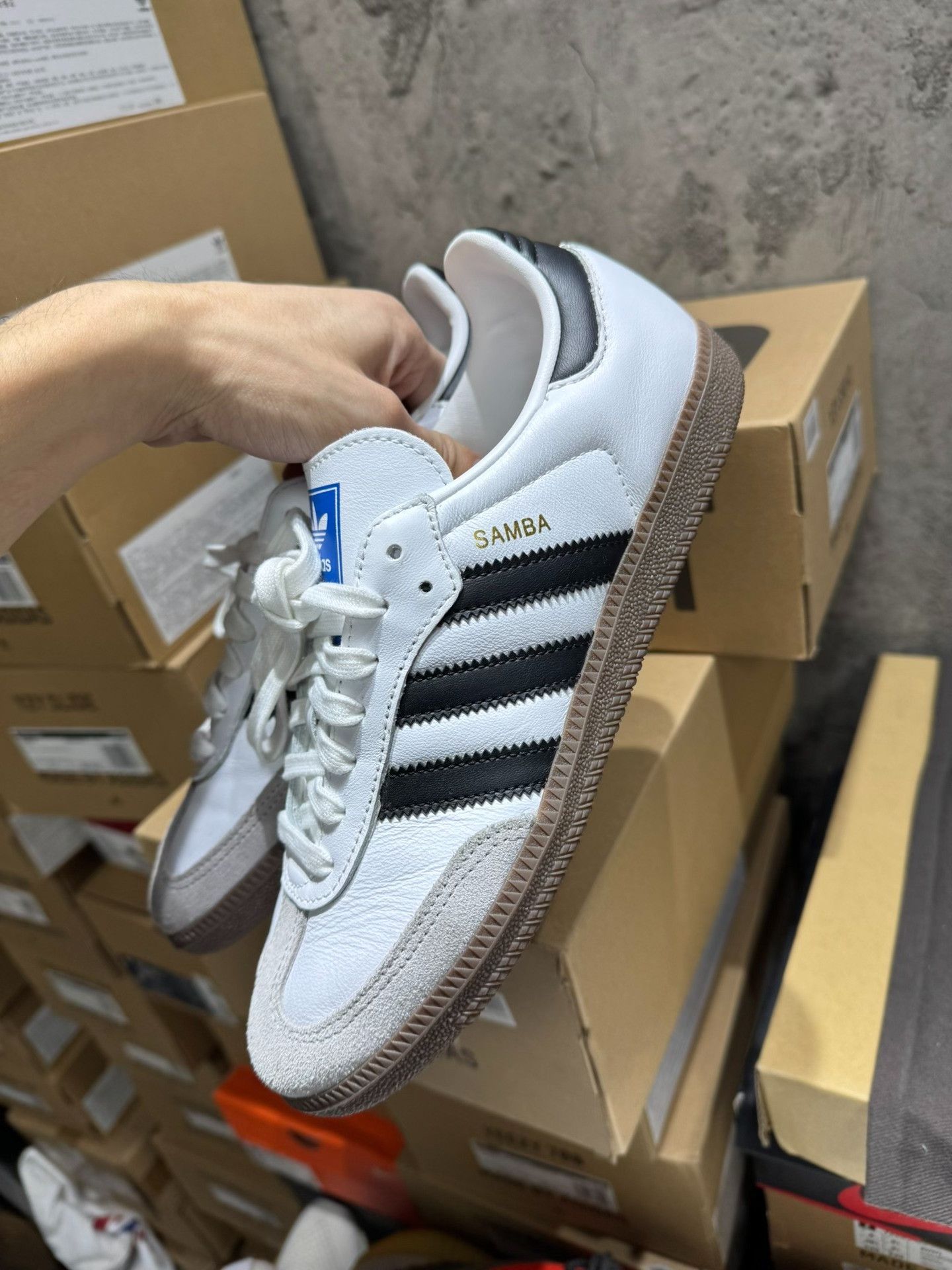 Adidas Adidas Retro Black Lowtop Sneakers 40 Men Size US 7.5 / EU 40-41 - 4 Thumbnail