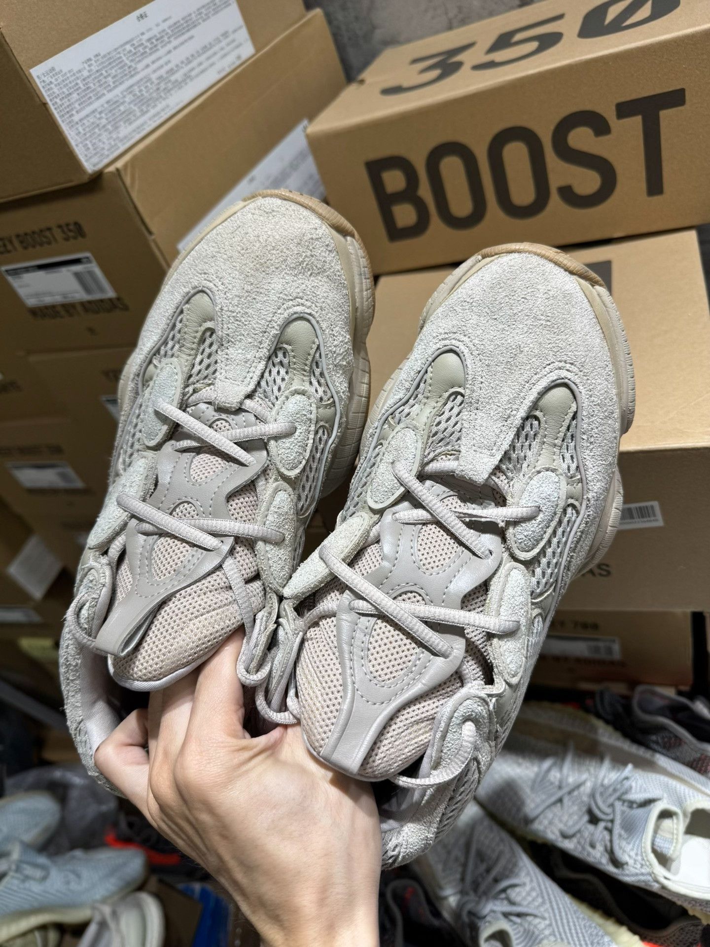 Adidas Adidas YEEZY500 Lowtop Sneakers 42 Men Size US 9 / EU 42 - 5 Thumbnail
