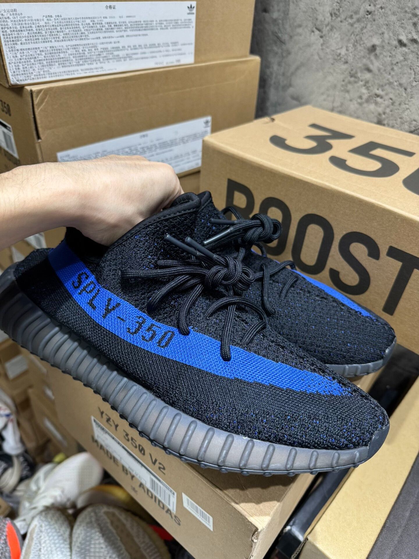 Yeezy Yeezy Blue Lowtop Sneakers 10.5 Men Size US 10.5 / EU 43-44 - 8 Thumbnail