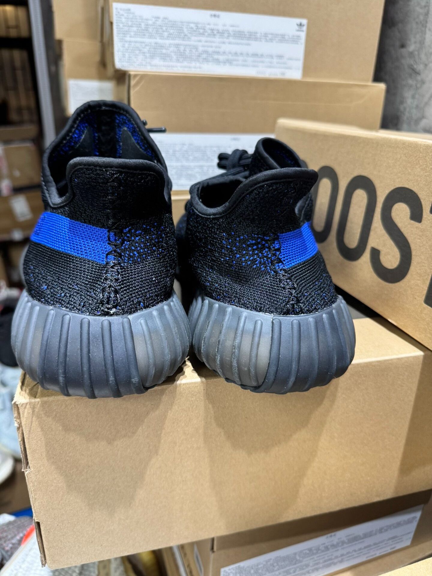 Yeezy Yeezy Blue Lowtop Sneakers 10.5 Men Size US 10.5 / EU 43-44 - 2 Thumbnail