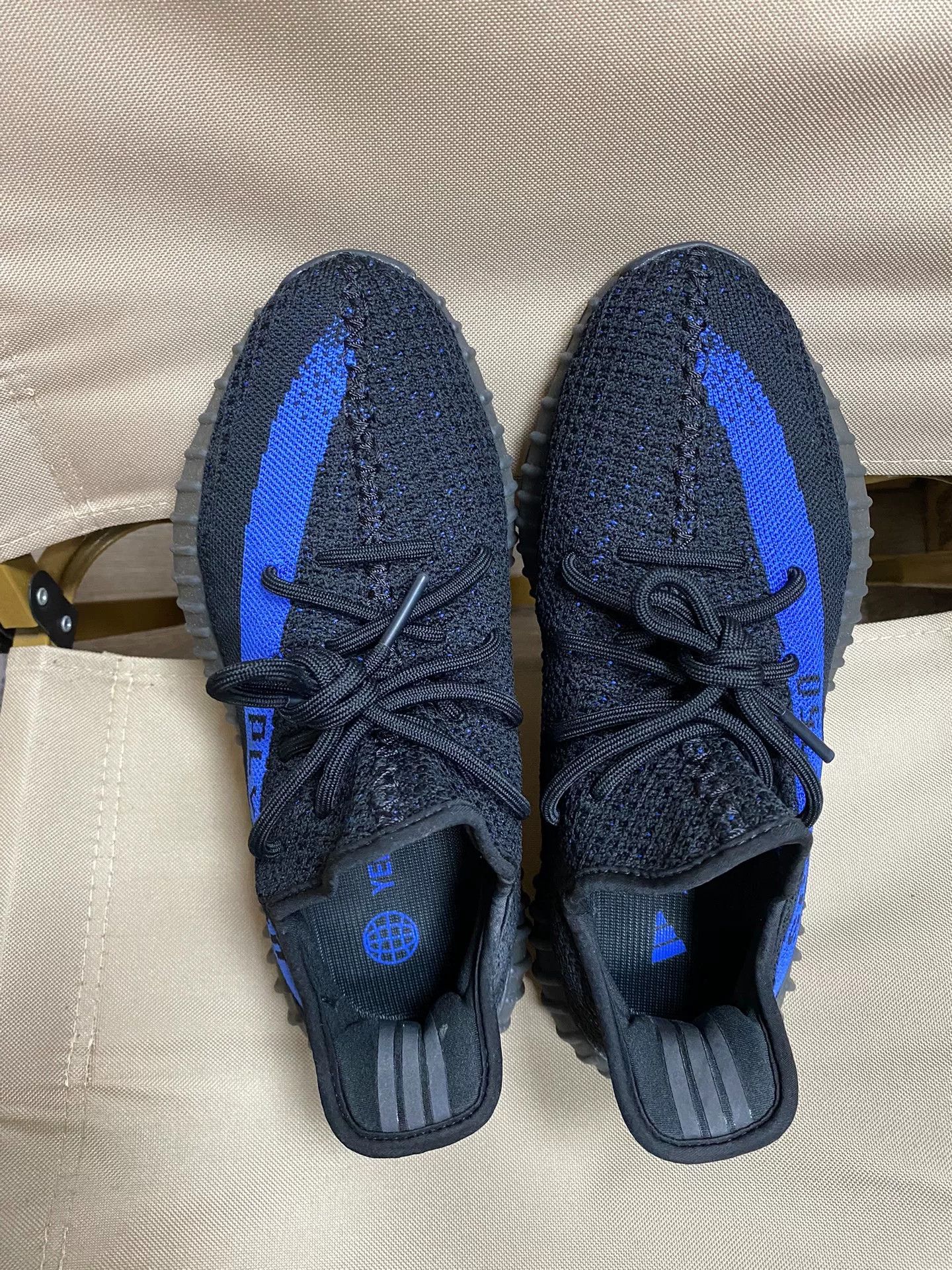 Yeezy Yeezy Blue Lowtop Sneakers 42 Men Size US 9 / EU 42 - 7 Thumbnail