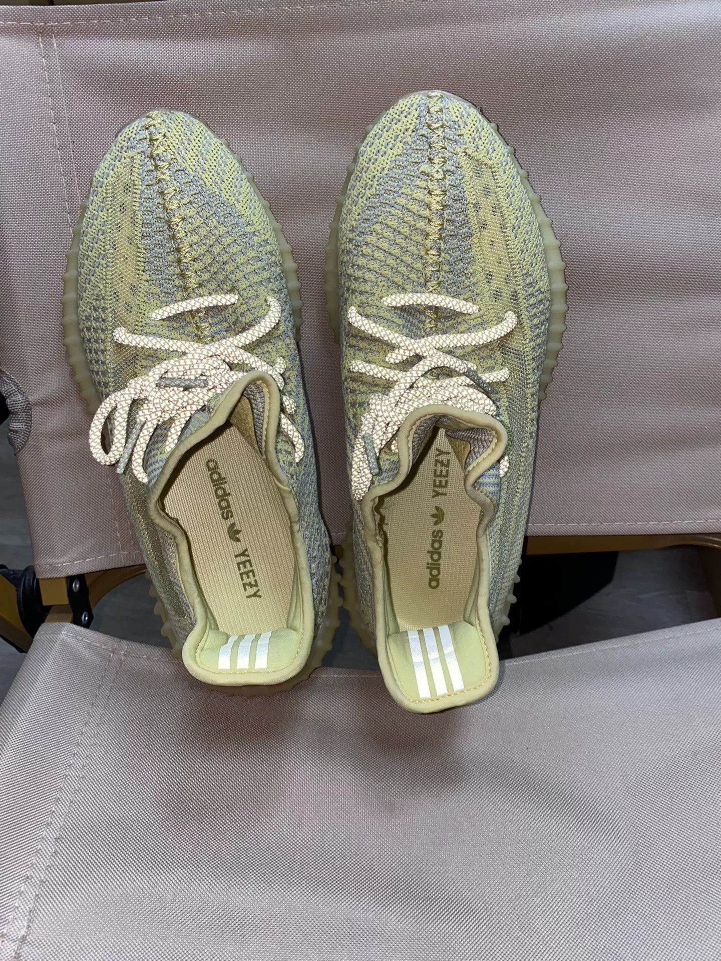 Yeezy Yeezy Yellow Lowtop Sneakers 42 Men Size US 9 / EU 42 - 6 Thumbnail
