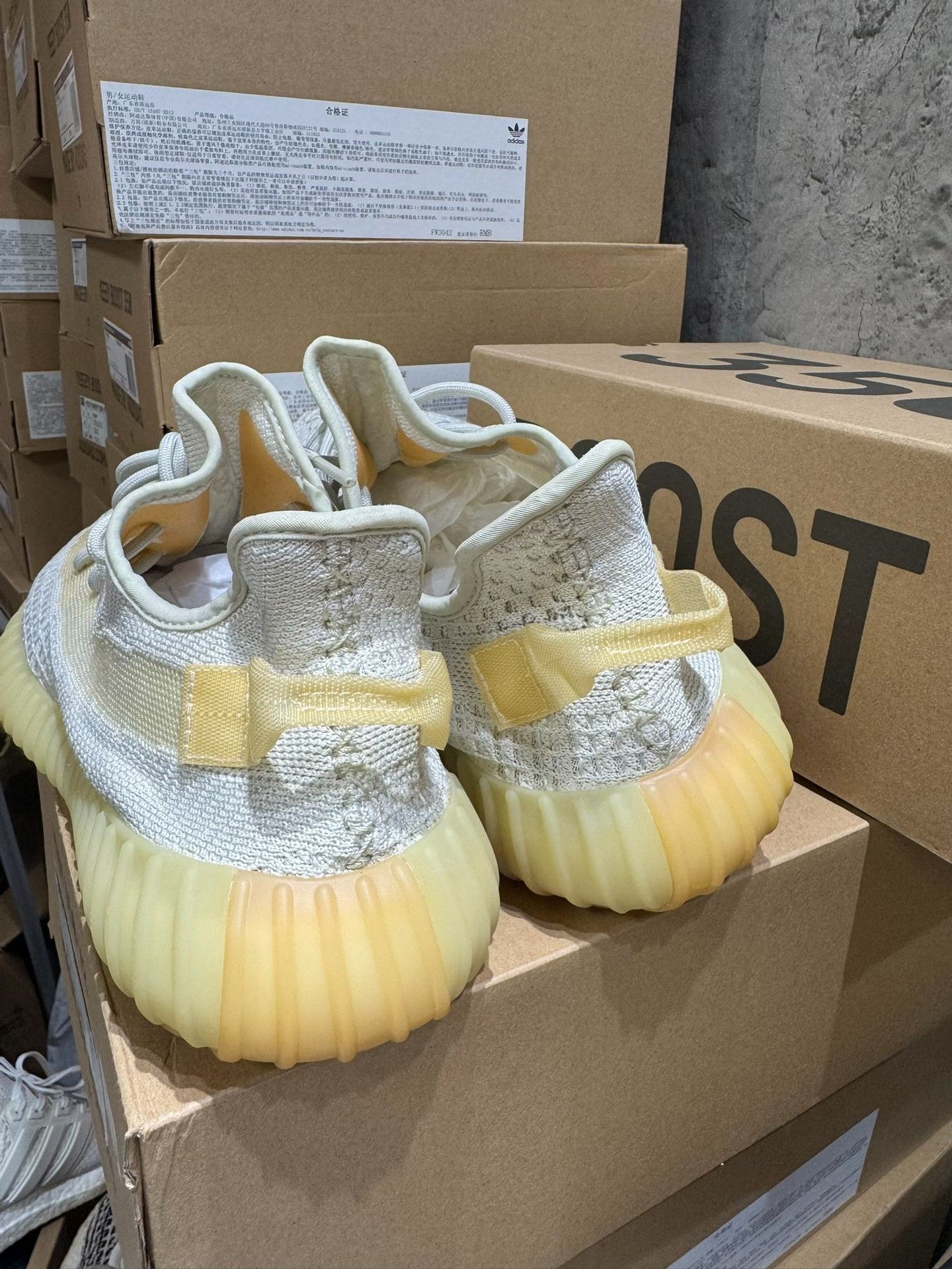 Adidas Adidas Yellow Lowtop Sneakers 35 Men Size US 5 / EU 37 - 6 Thumbnail