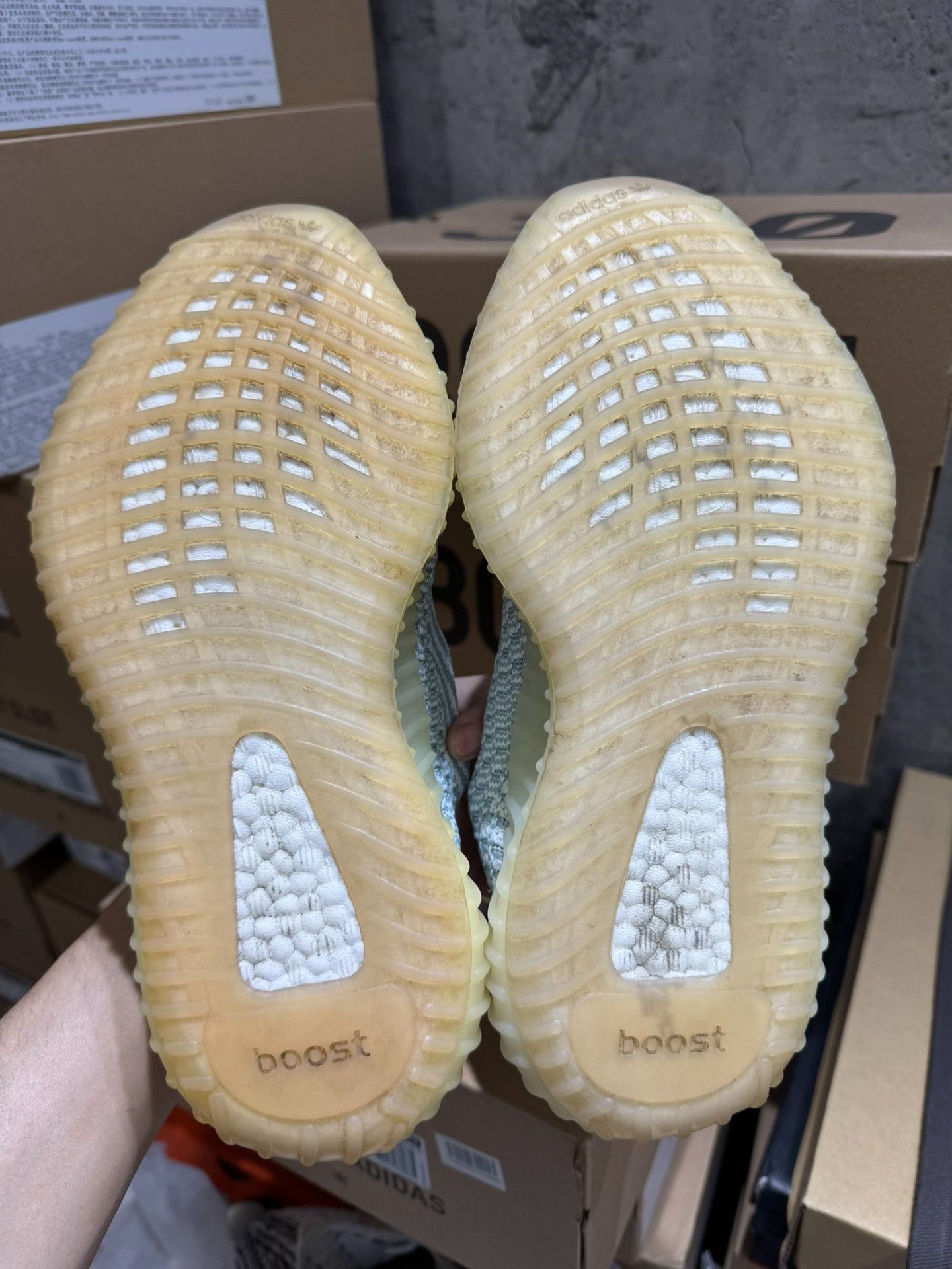 Adidas Adidas YEEZY350 White Lowtop Sneakers 38 Men Size US 6 / EU 39 - 7 Thumbnail