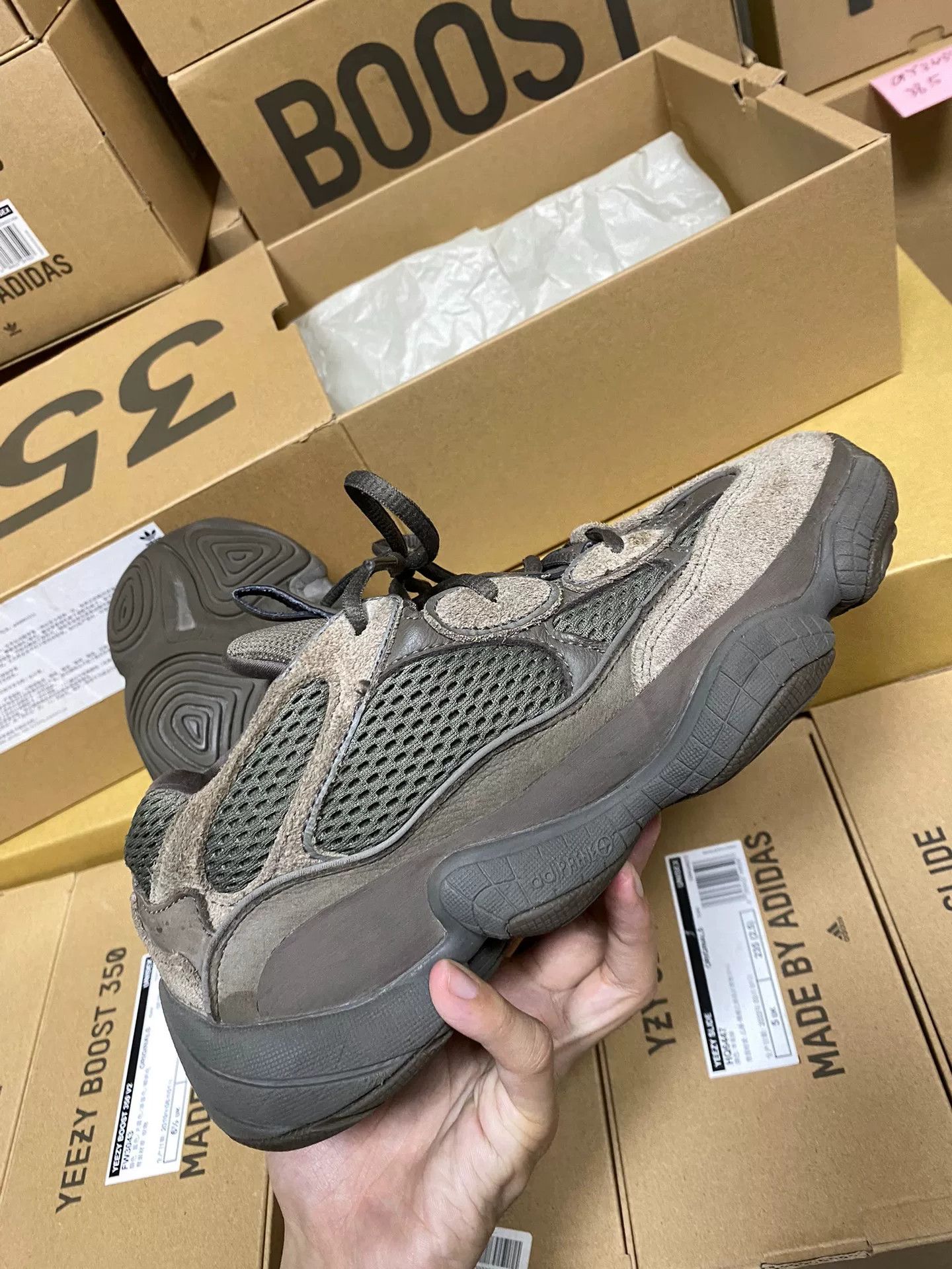 Adidas Adidas YEEZY500 Brown Lowtop Sneakers 41 Men Size US 8.5 / EU 41-42 - 5 Thumbnail